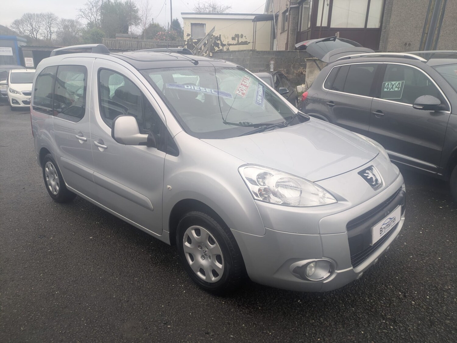 Used Peugeot Partner Tepee 2011 for sale - 77921702: Photo 2