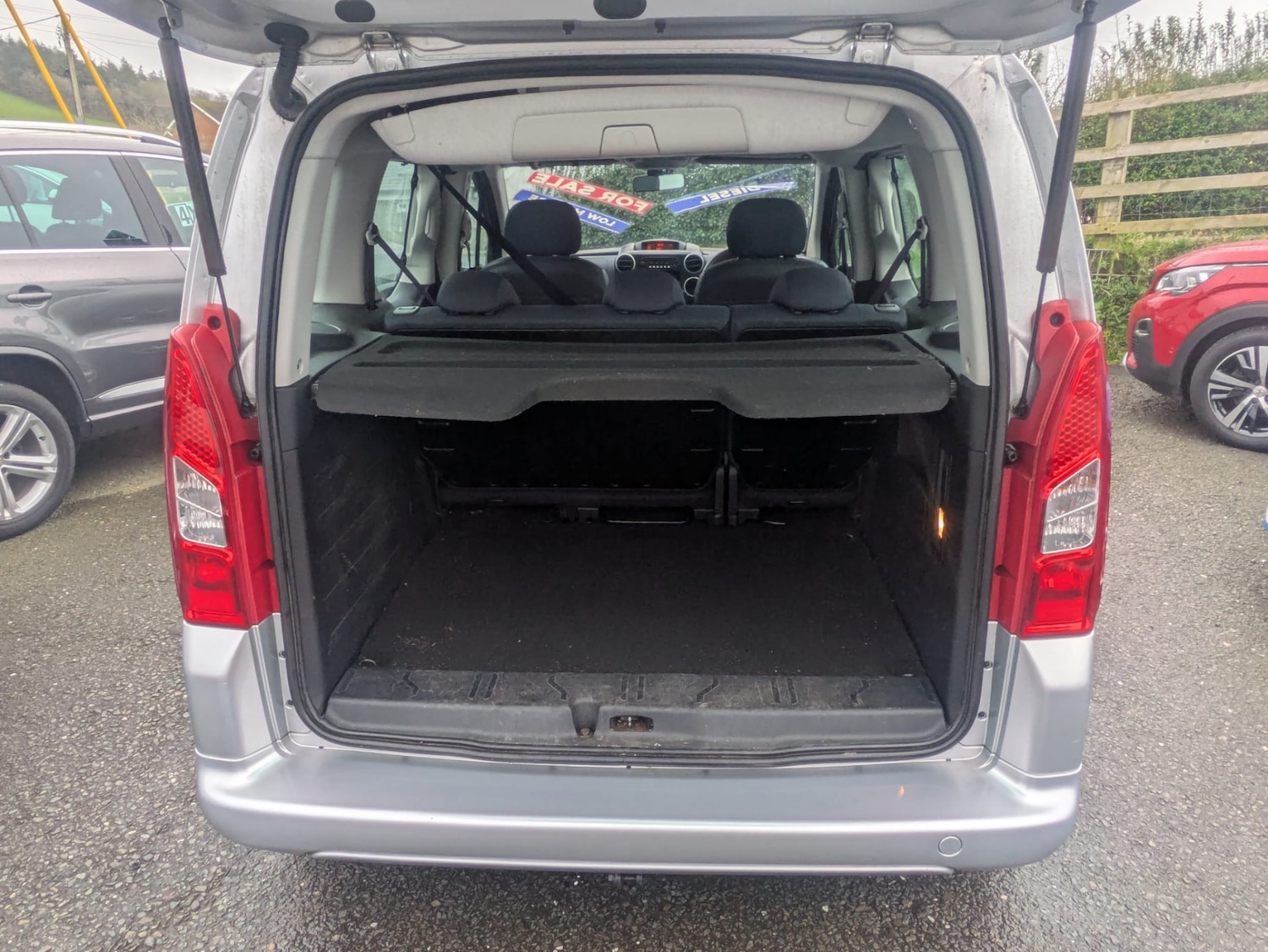 Used Peugeot Partner Tepee 2011 for sale - 77921702: Photo 8