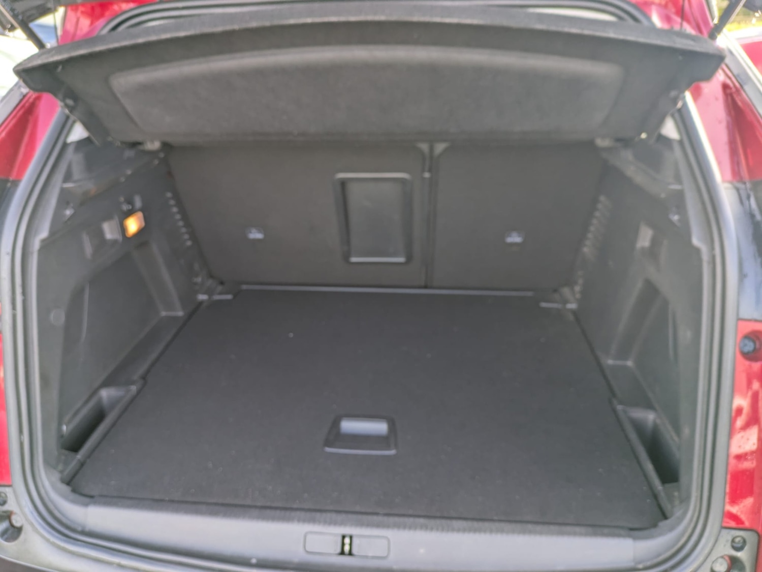 Used Peugeot 3008 2018 for sale - 77921700: Photo 3