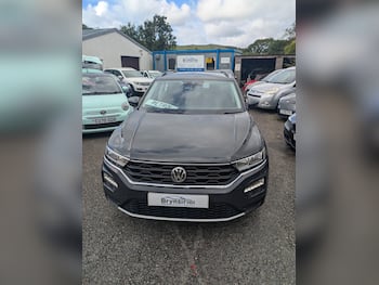 Used Volkswagen T-Roc 2018 for sale - 79787395: Photo