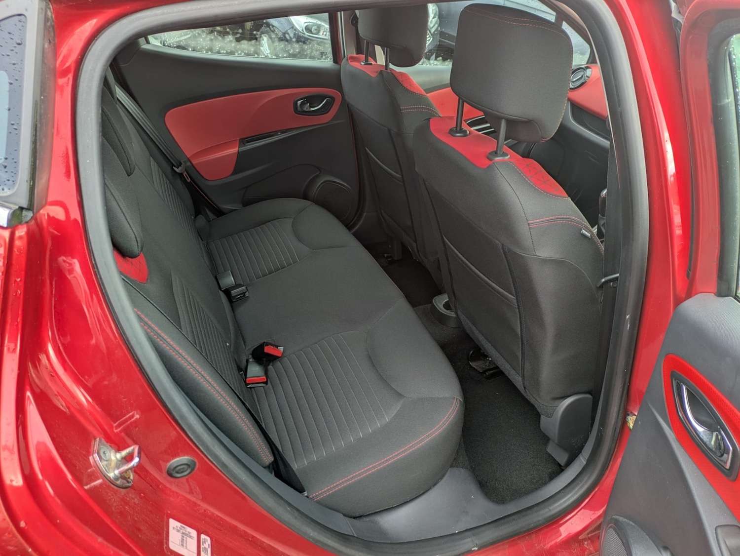 Used Renault Clio 2014 for sale - 77310759: Photo 10