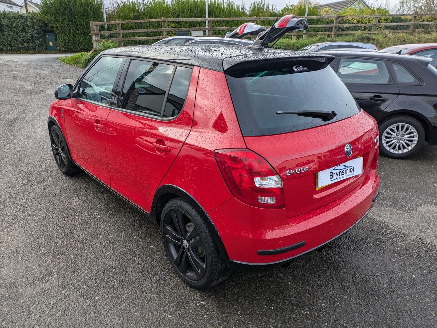 Used Skoda Fabia 2013 for sale - 76516115: Photo 2