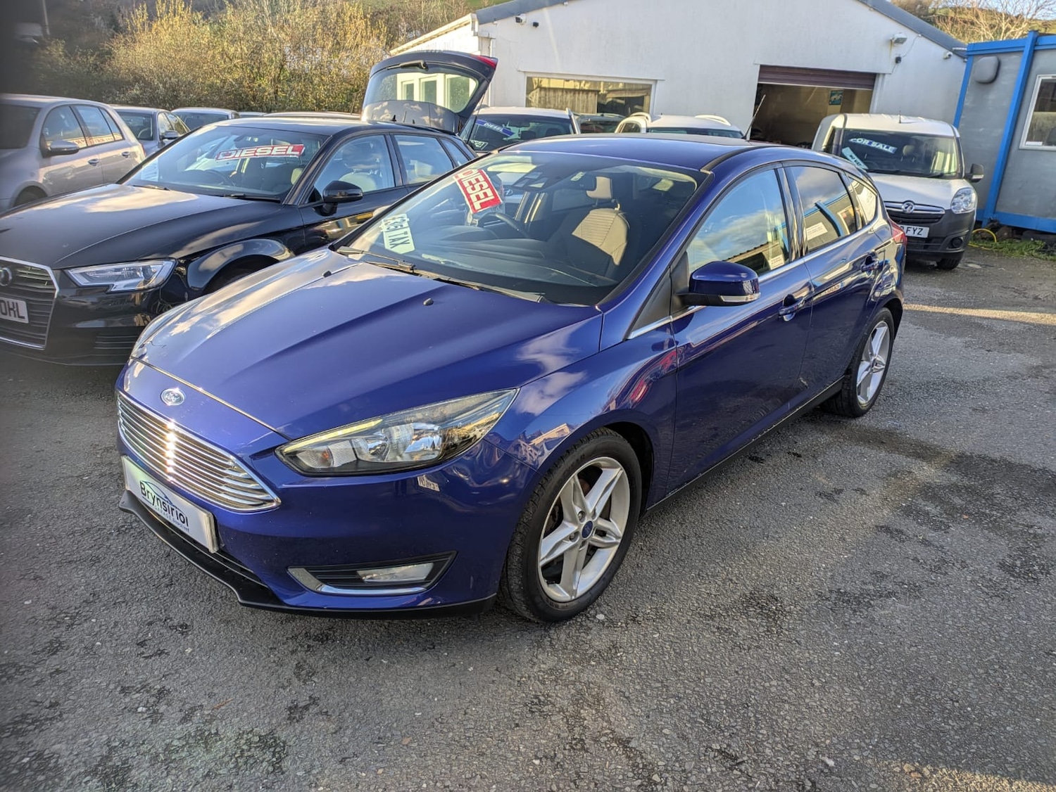 Used Ford Focus 2014 for sale - 76670939: Photo 2
