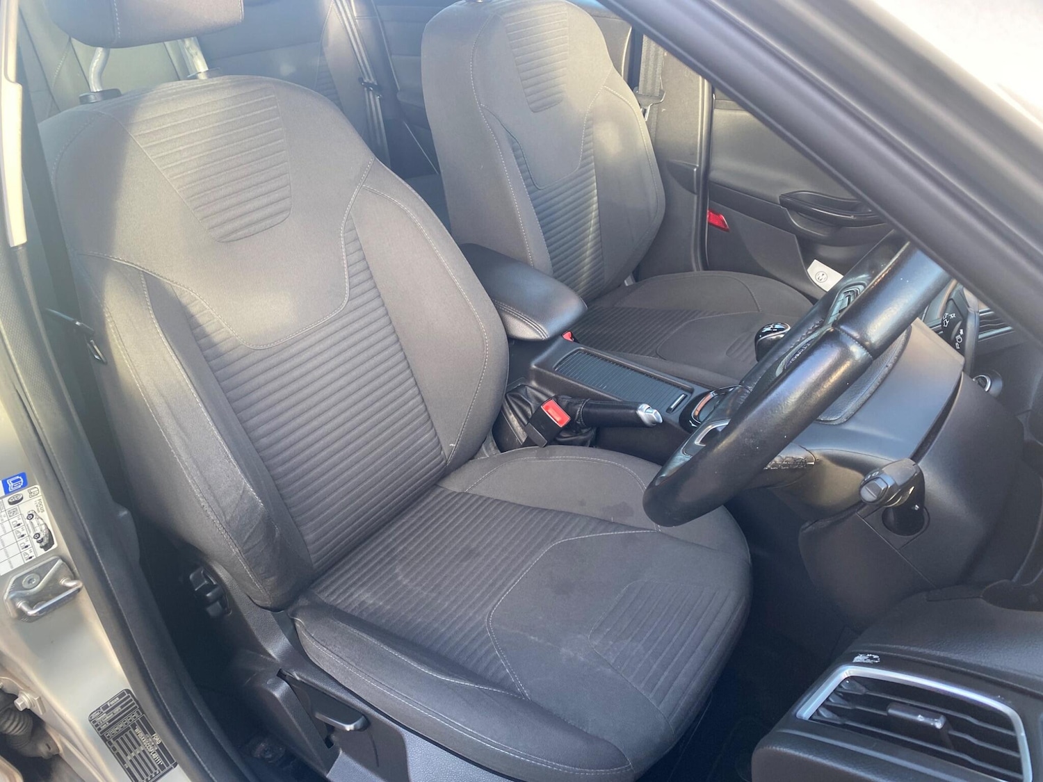 Used Ford Focus 2015 for sale - 76786766: Photo 14