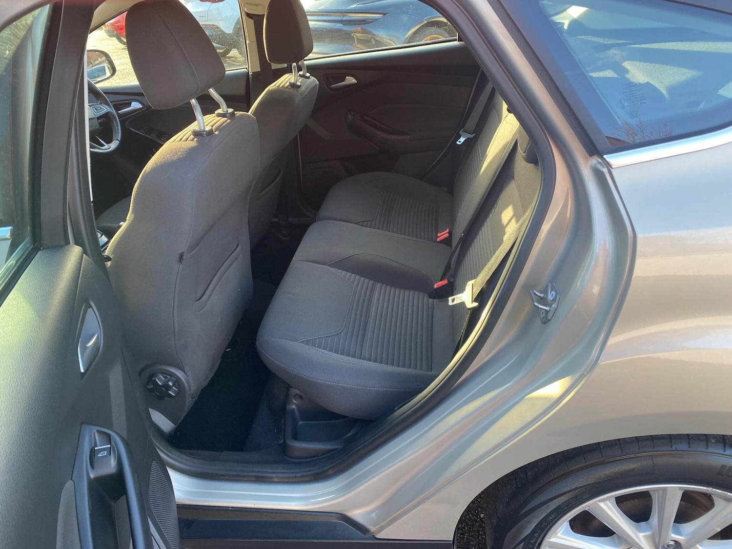 Used Ford Focus 2015 for sale - 76786766: Photo 18