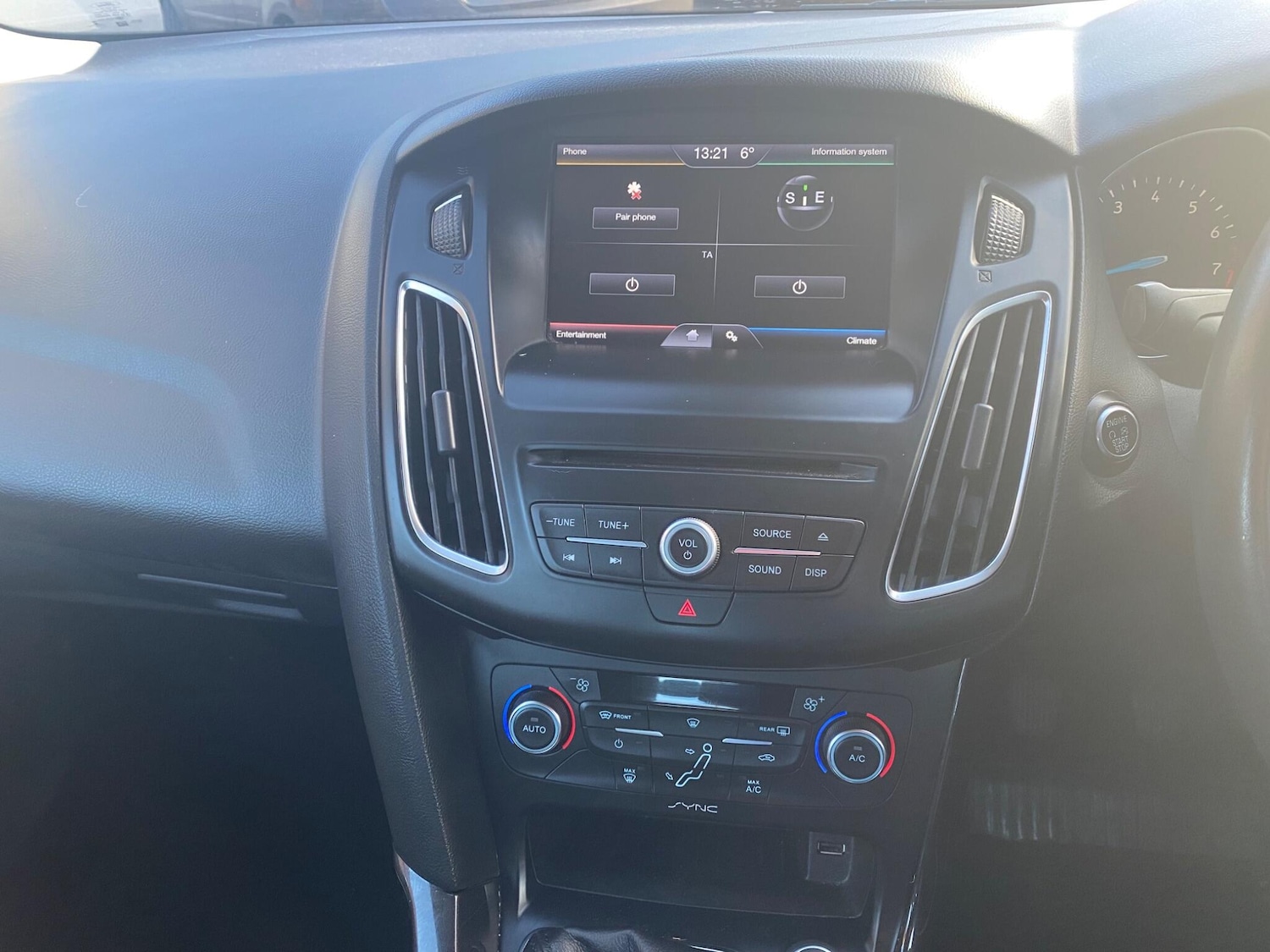 Used Ford Focus 2015 for sale - 76786766: Photo 33