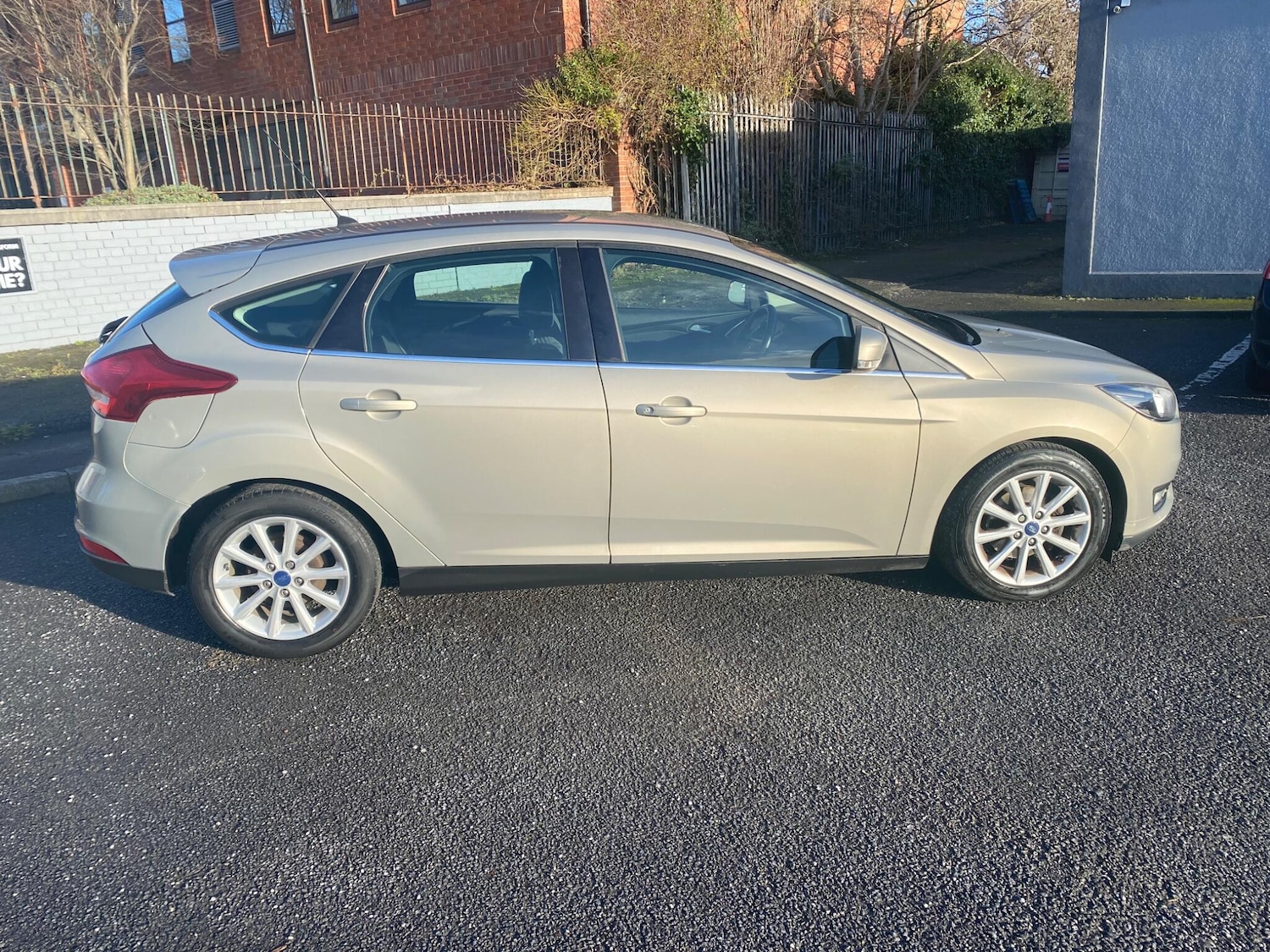 Used Ford Focus 2015 for sale - 76786766: Photo 9