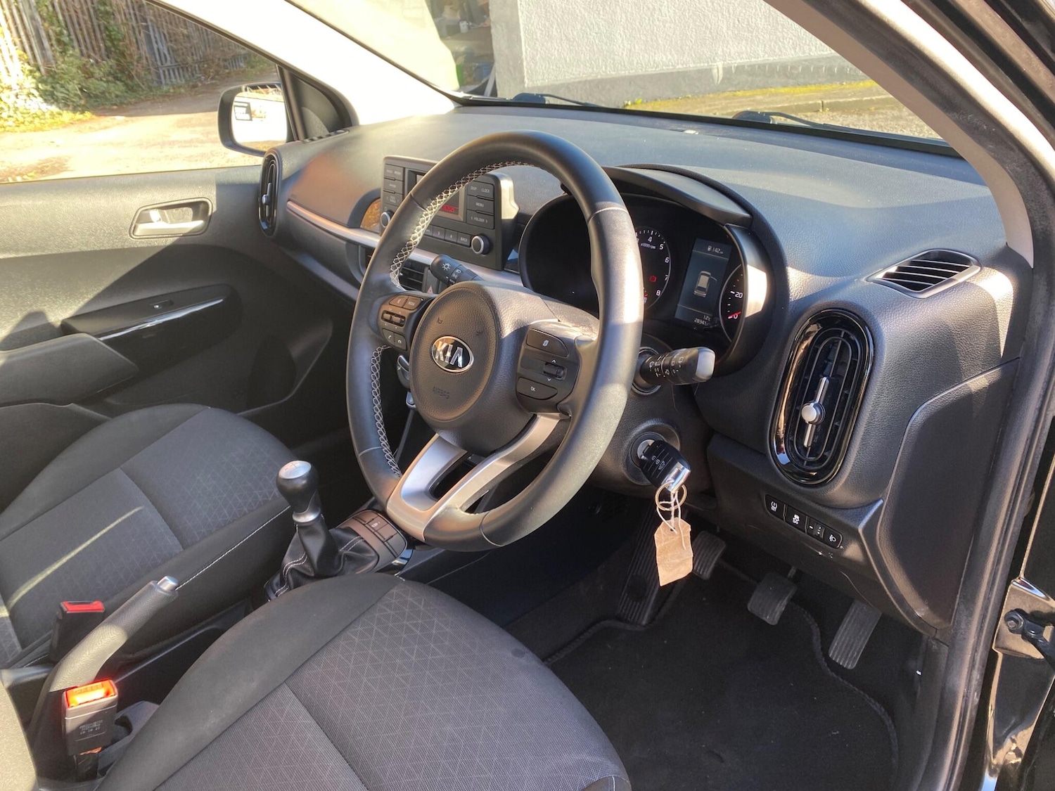 Used Kia Picanto 2021 for sale - 76409262: Photo 14