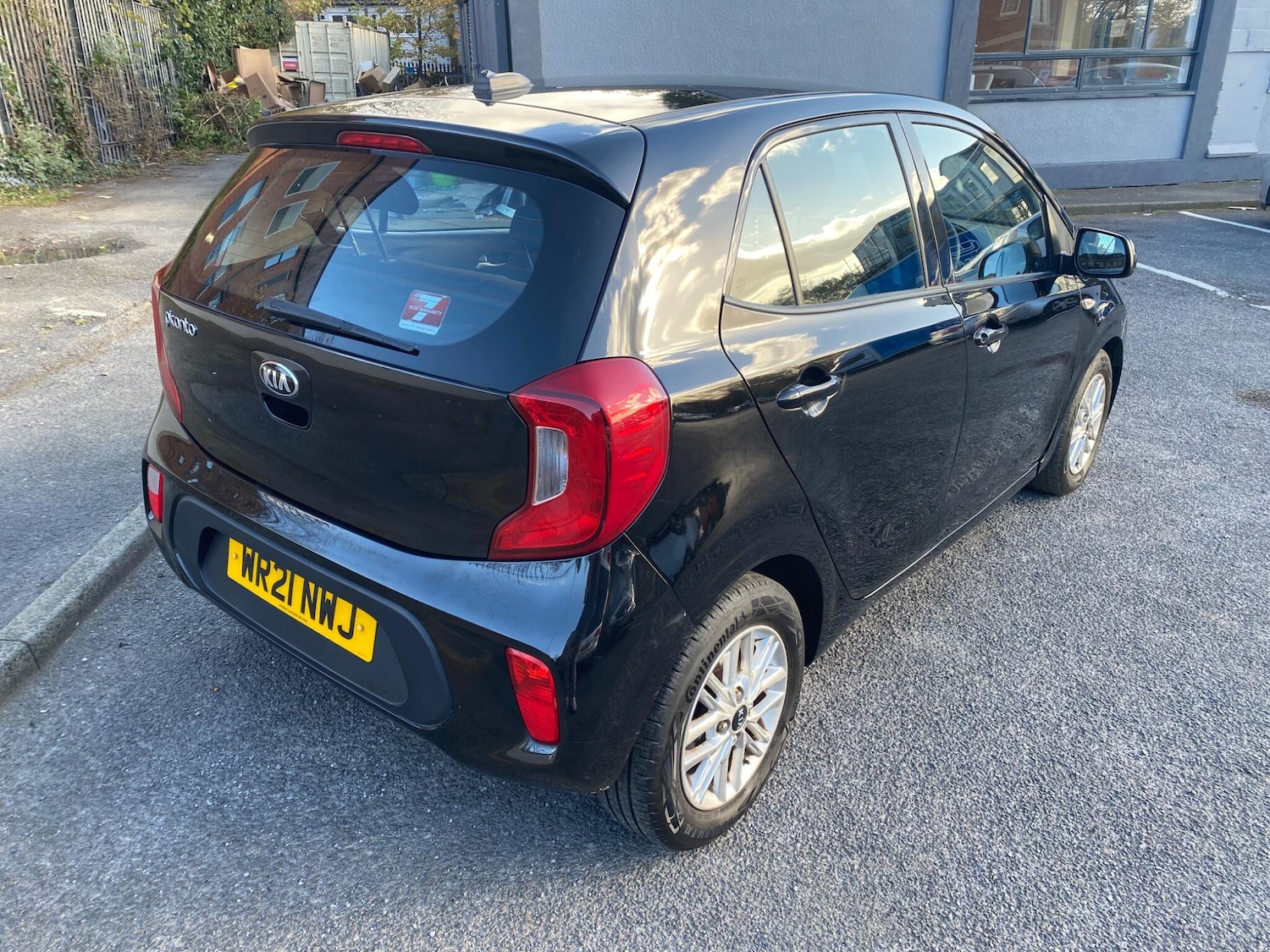 Used Kia Picanto 2021 for sale - 76409262: Photo 3