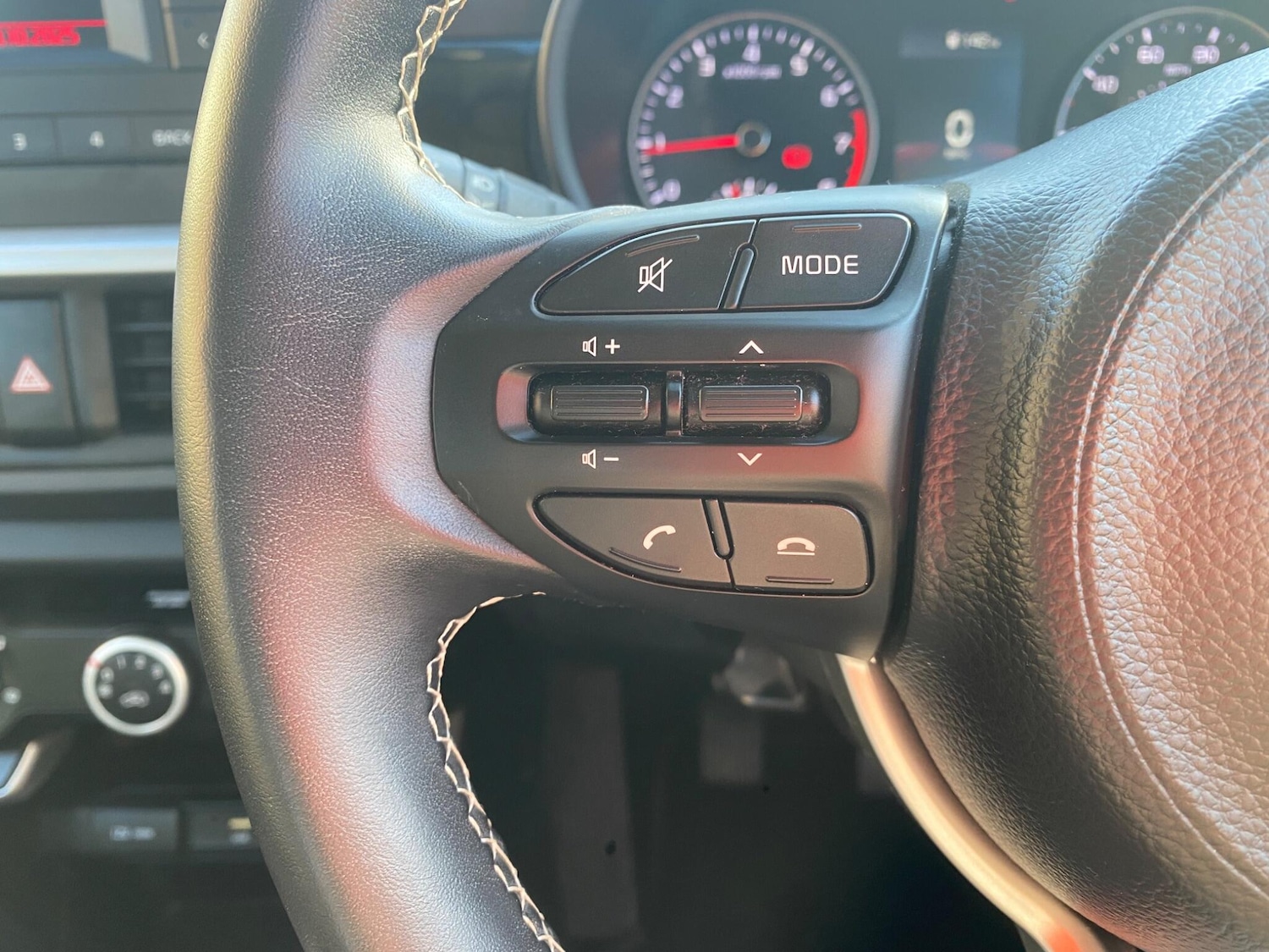 Used Kia Picanto 2021 for sale - 76409262: Photo 33