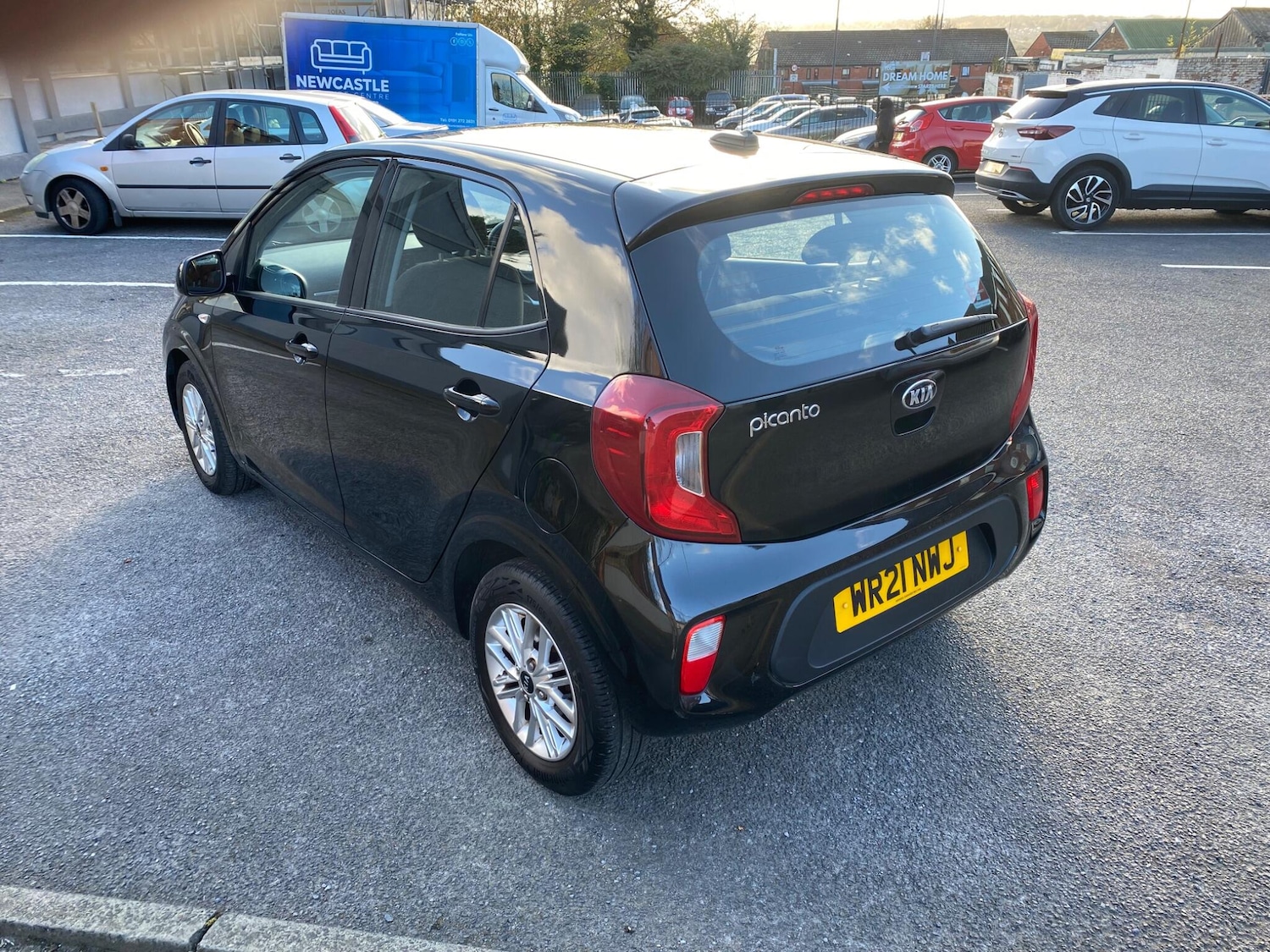 Used Kia Picanto 2021 for sale - 76409262: Photo 7