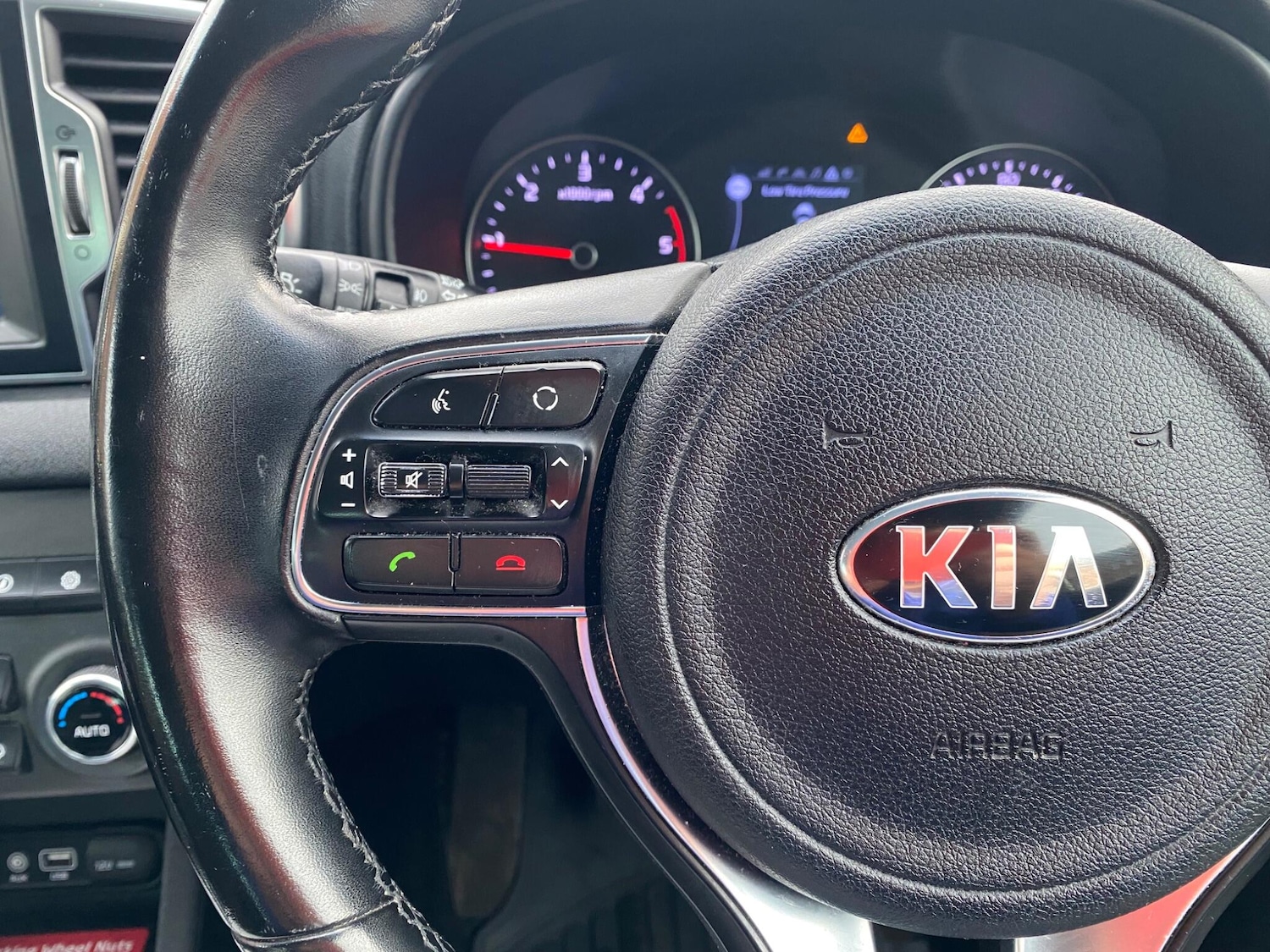 Used Kia Sportage 2017 for sale - 76926595: Photo 50