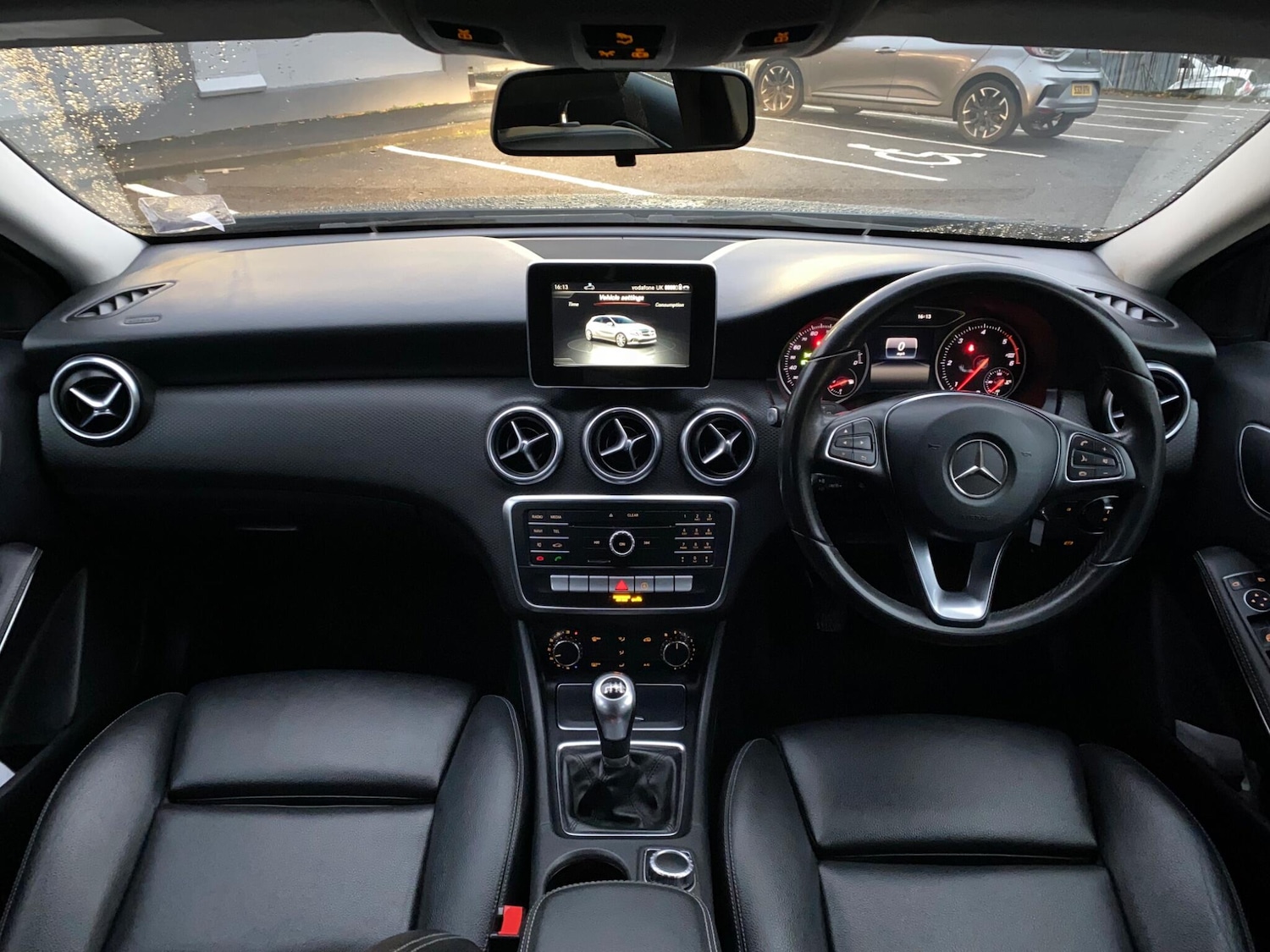 Used Mercedes-Benz A-Class 2017 for sale - 76620328: Photo 2