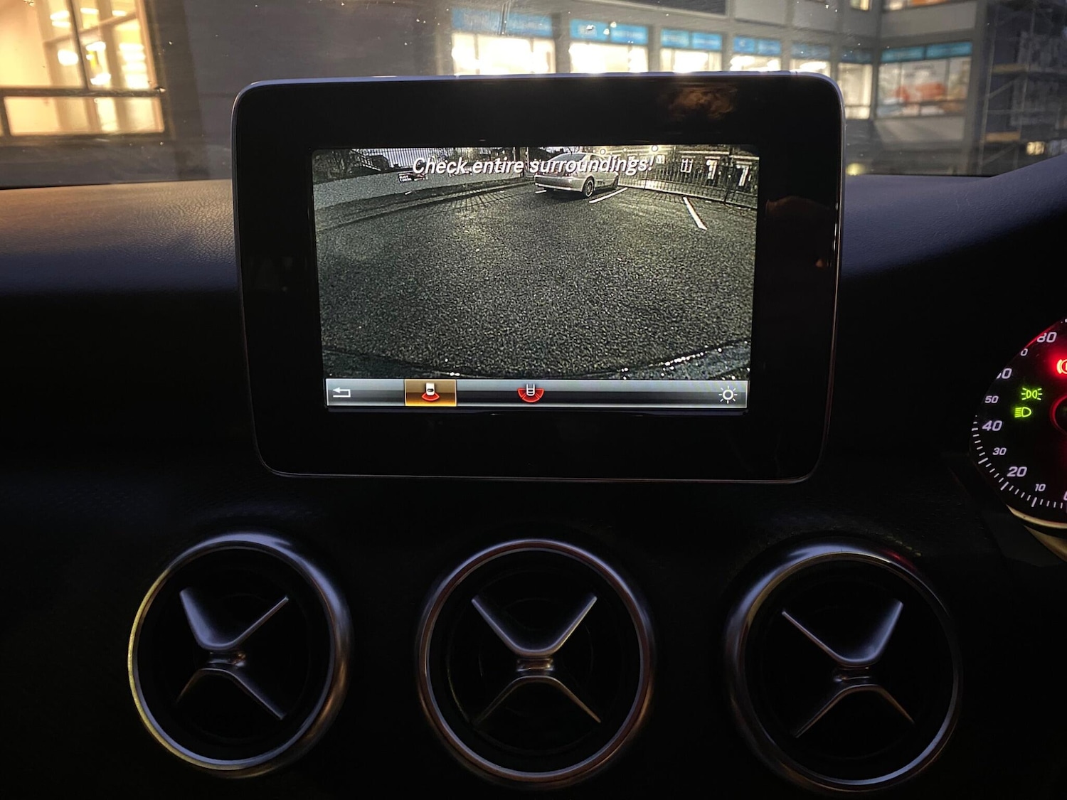 Used Mercedes-Benz A-Class 2017 for sale - 76620328: Photo 36