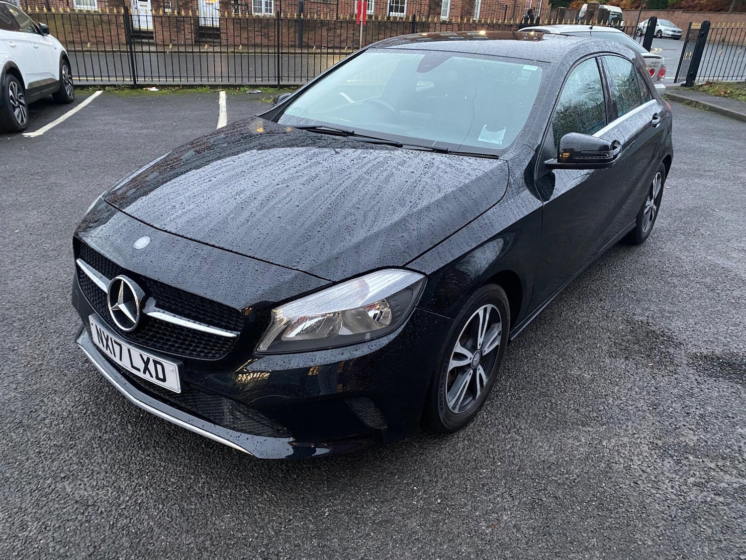 Used Mercedes-Benz A-Class 2017 for sale - 76620328: Photo 4