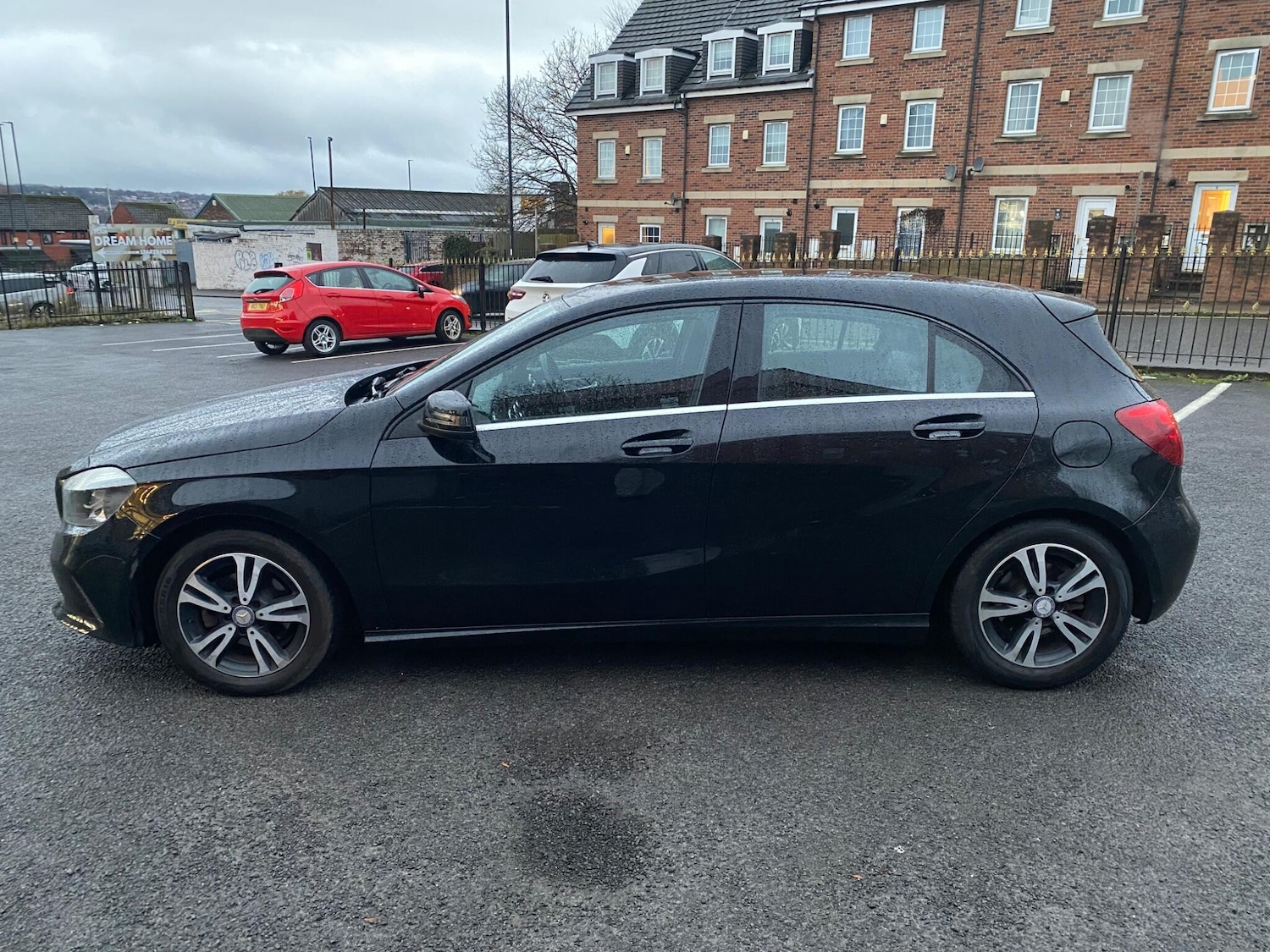 Used Mercedes-Benz A-Class 2017 for sale - 76620328: Photo 6