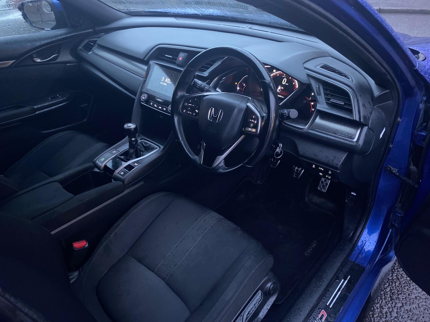 Used Honda Civic 2017 for sale - 76714966: Photo 19