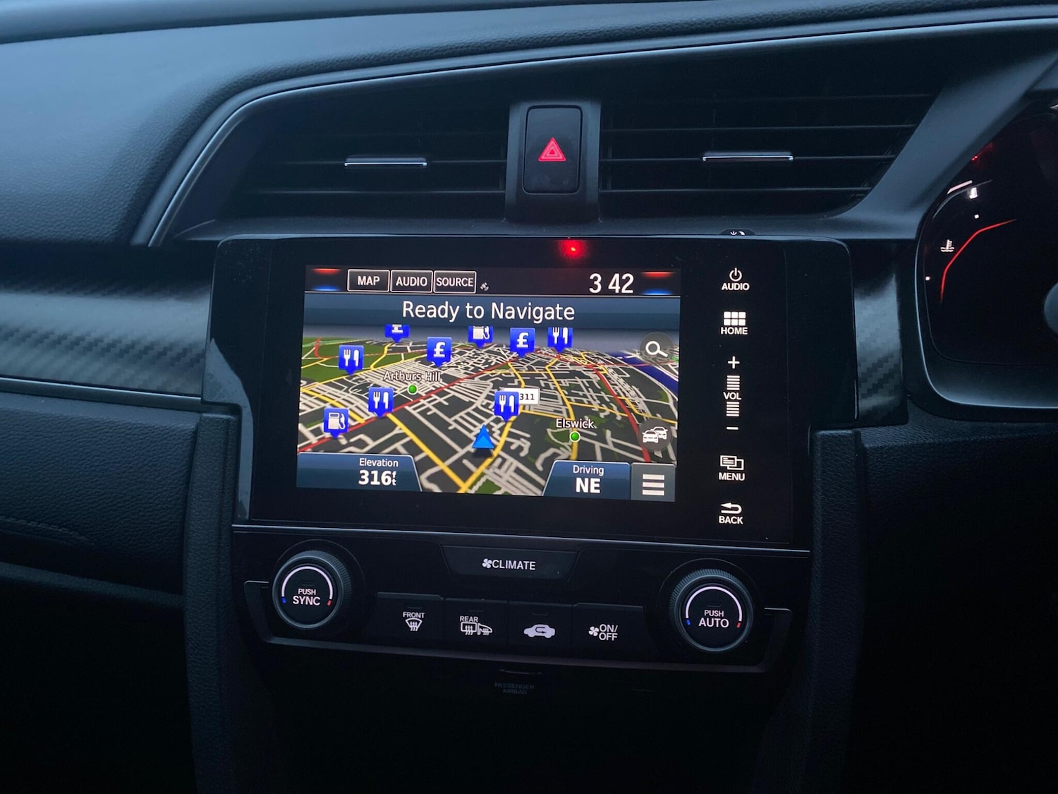 Used Honda Civic 2017 for sale - 76714966: Photo 36