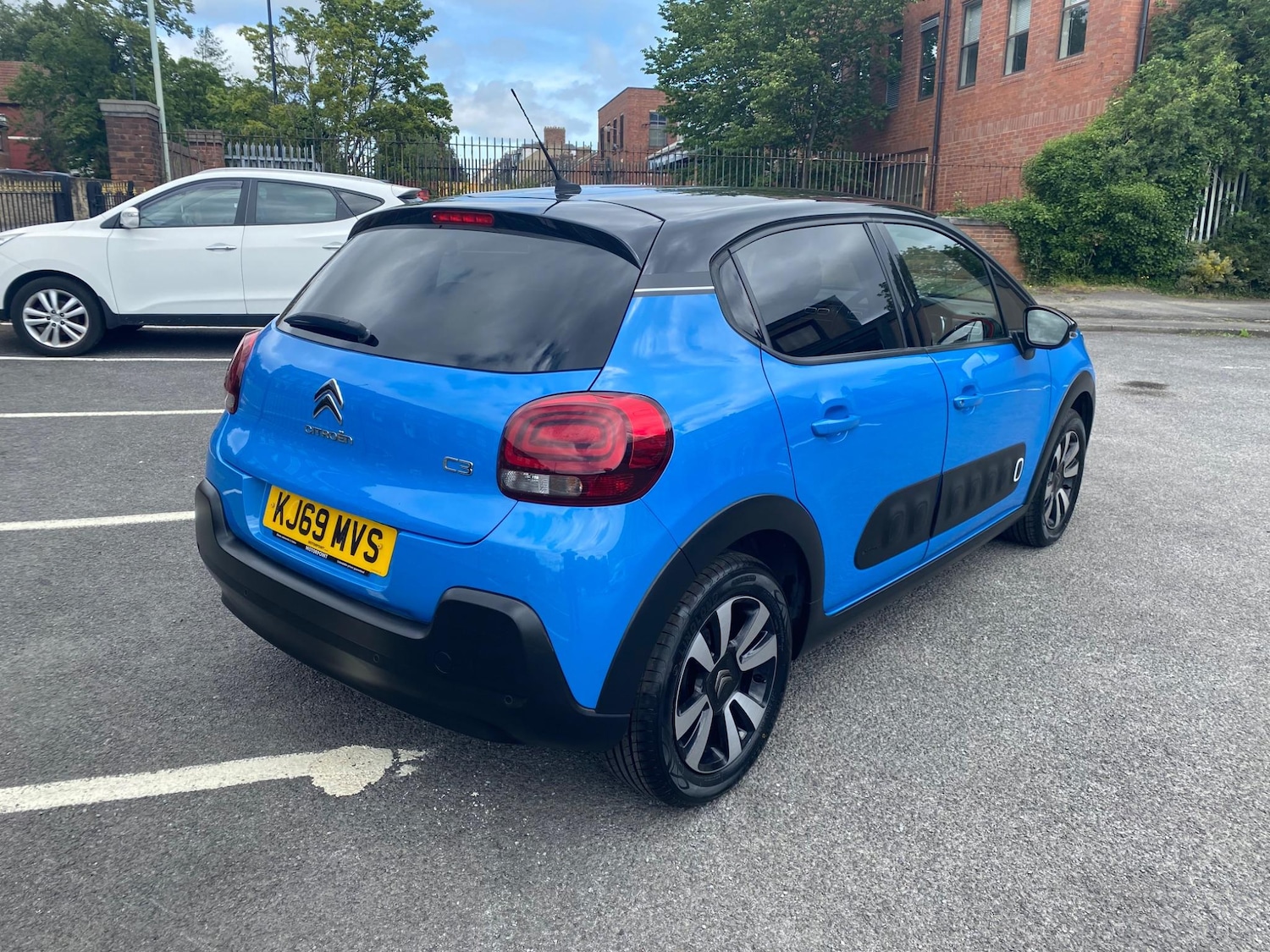 Vehicle 7