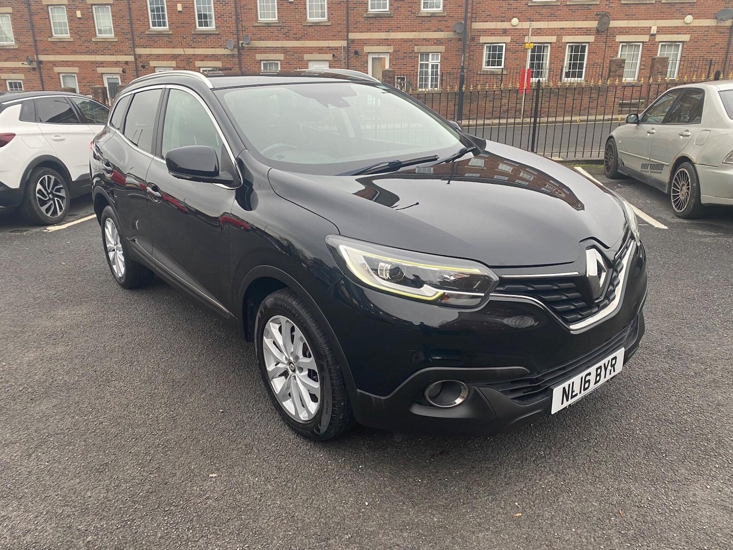 Used Renault Kadjar 2016 for sale - 76715008: Photo 1