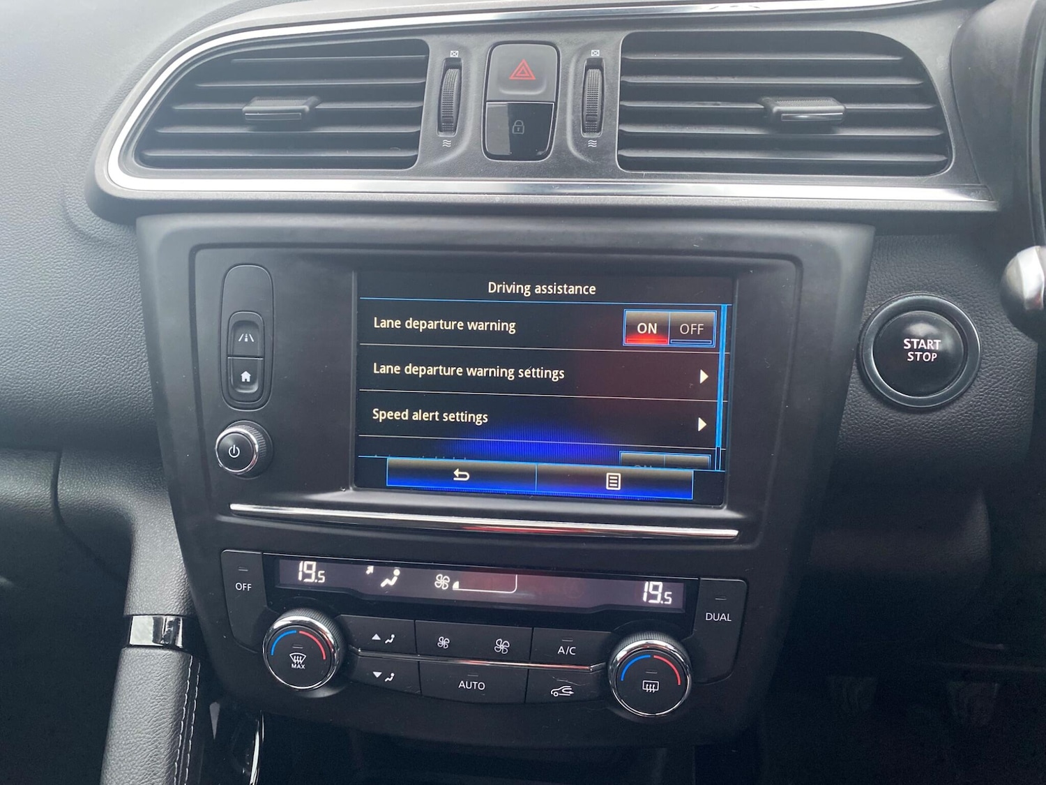 Used Renault Kadjar 2016 for sale - 76715008: Photo 38