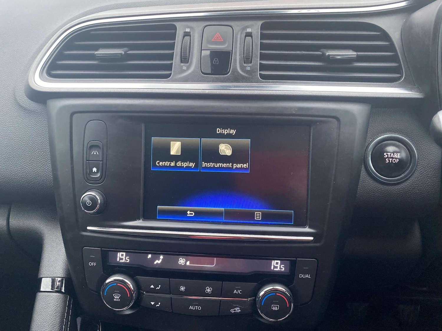 Used Renault Kadjar 2016 for sale - 76715008: Photo 43