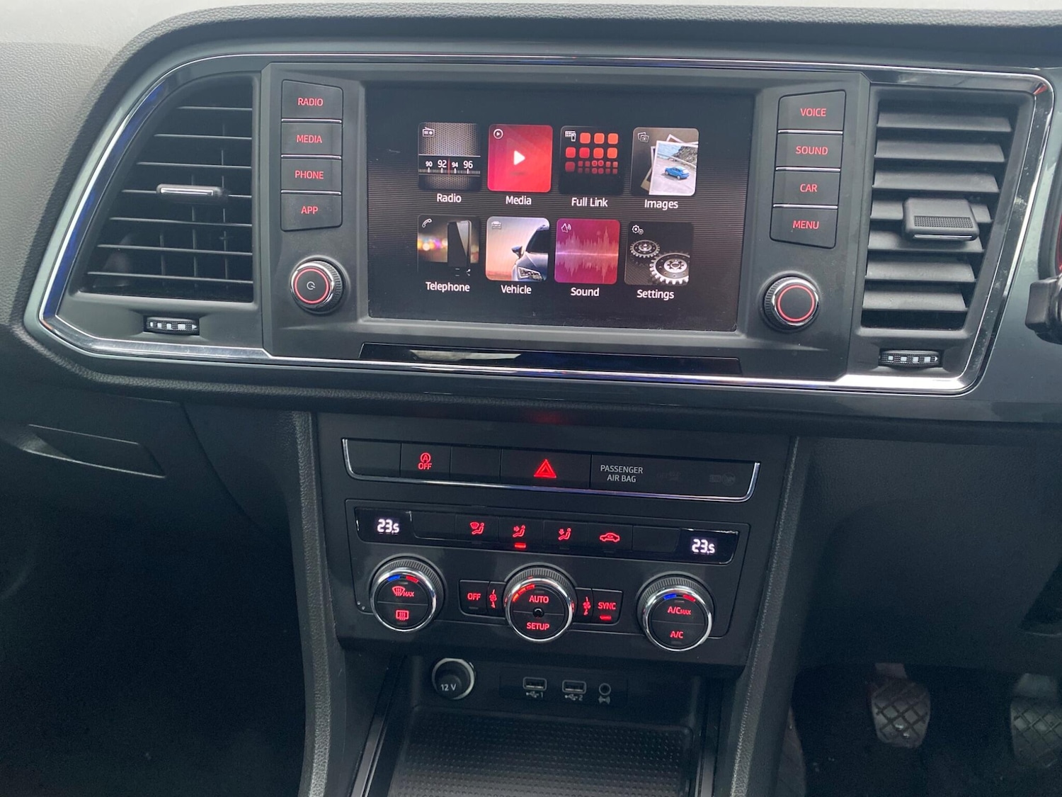 Used SEAT Ateca 2017 for sale - 76855948: Photo 33