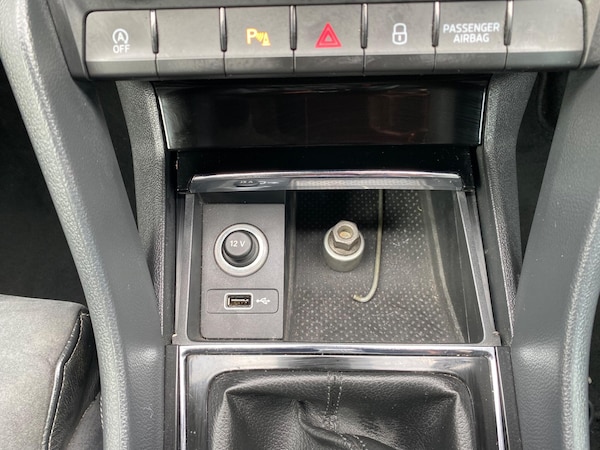 Used Skoda Karoq 2018 for sale - 76021040: Photo 31