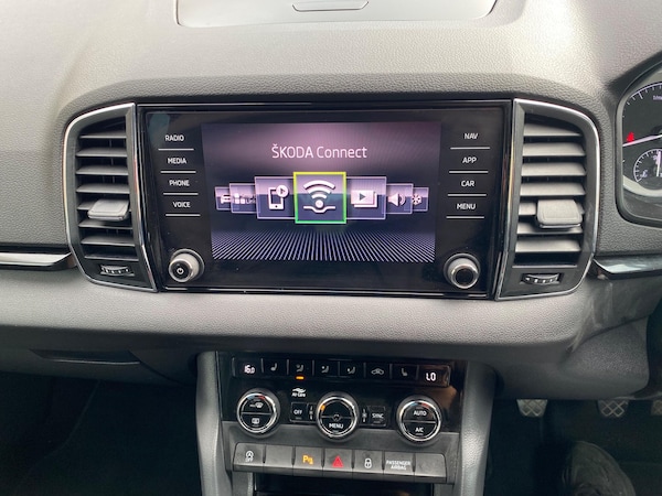 Used Skoda Karoq 2018 for sale - 76021040: Photo 39