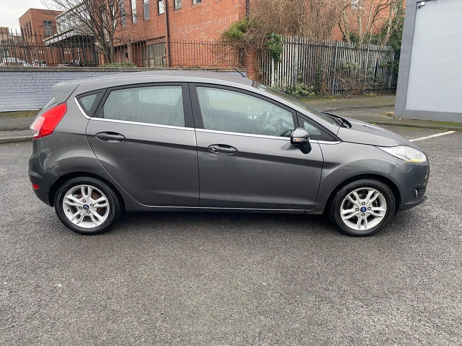 Used Ford Fiesta 2015 for sale - 77040357: Photo 10