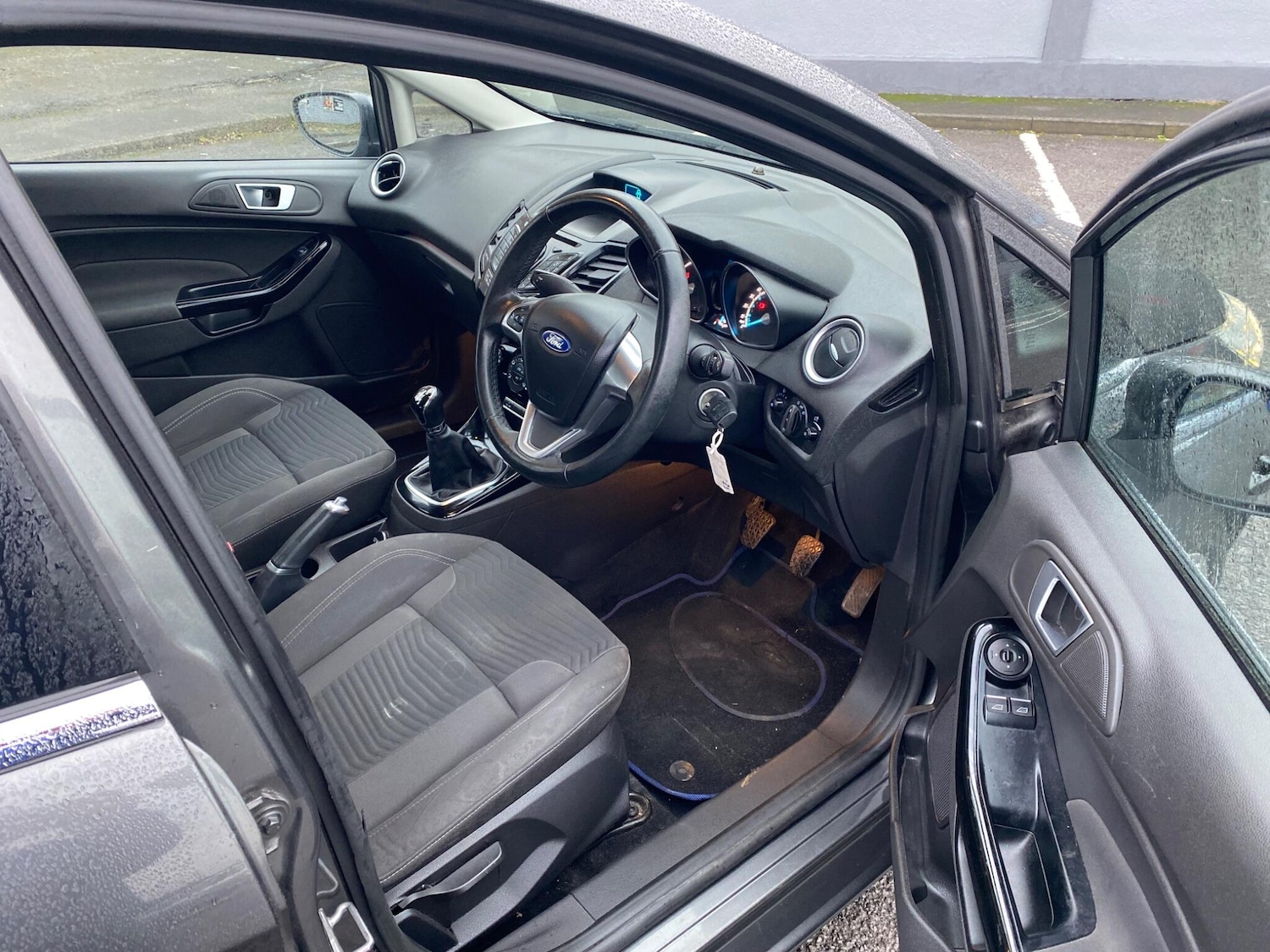 Used Ford Fiesta 2015 for sale - 77040357: Photo 16