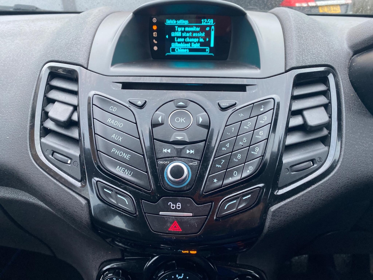 Used Ford Fiesta 2015 for sale - 77040357: Photo 35