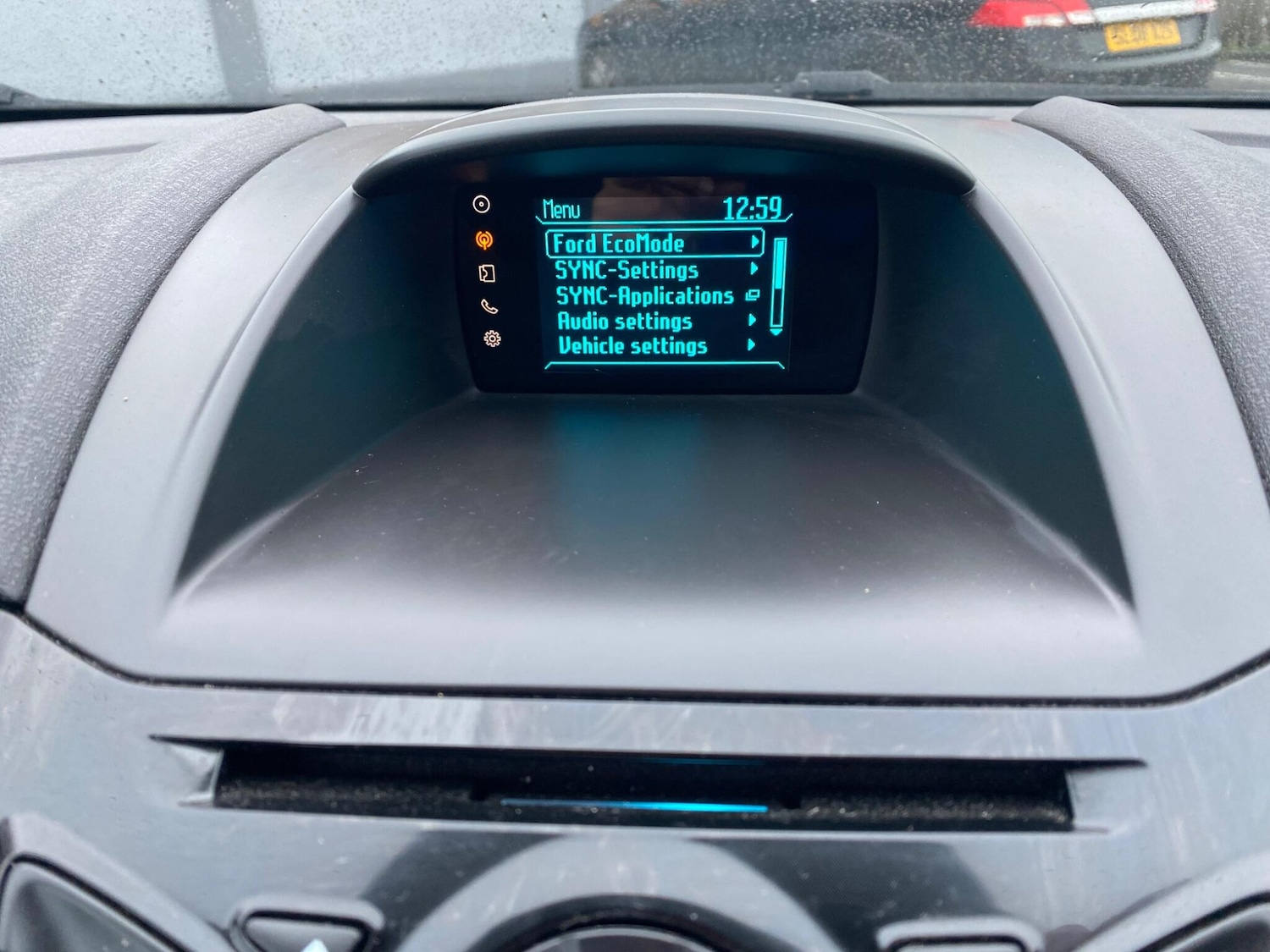 Used Ford Fiesta 2015 for sale - 77040357: Photo 37