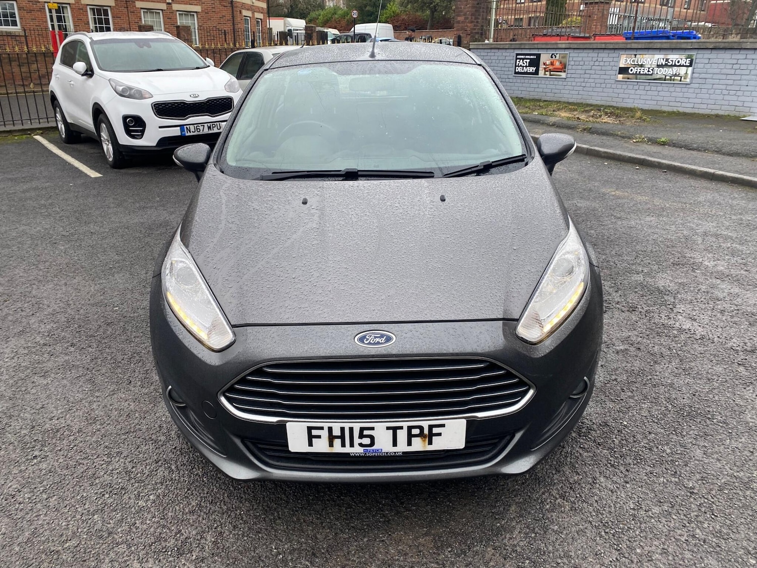 Used Ford Fiesta 2015 for sale - 77040357: Photo 4