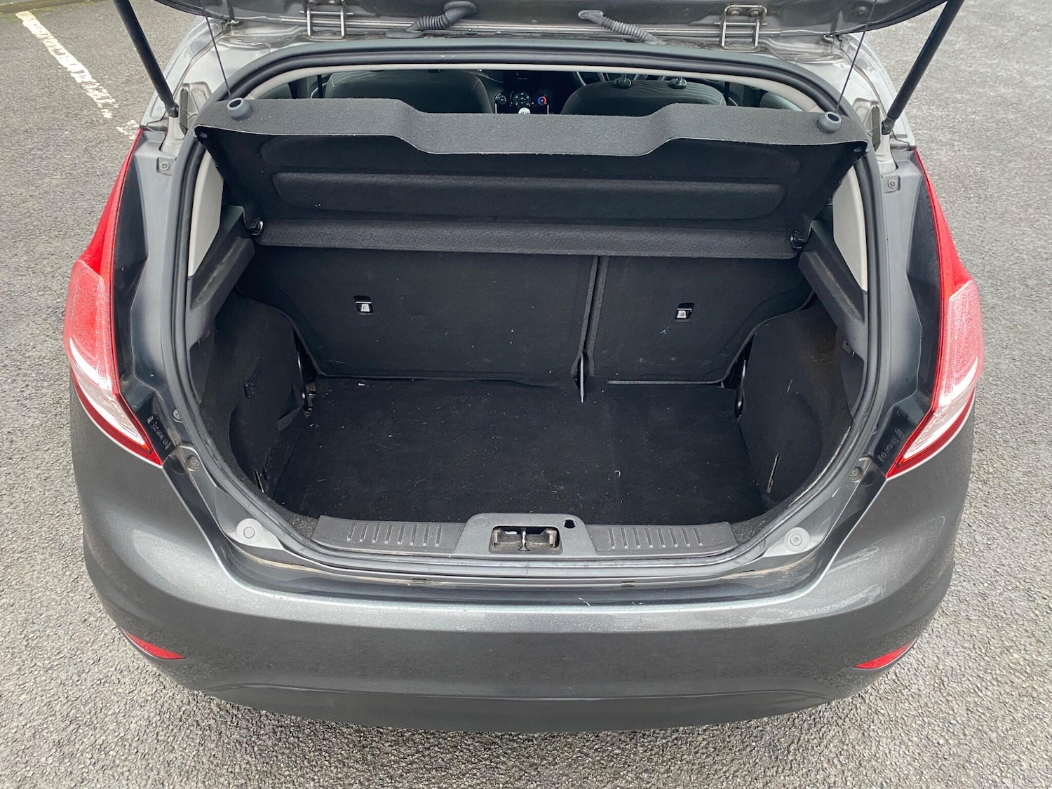 Used Ford Fiesta 2015 for sale - 77040357: Photo 40