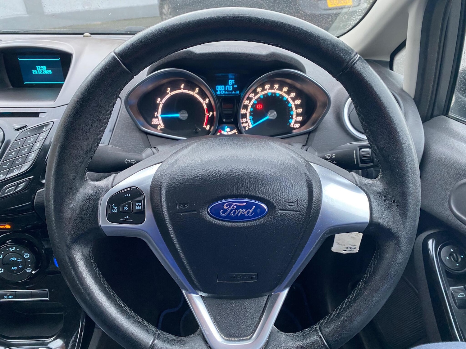 Used Ford Fiesta 2015 for sale - 77040357: Photo 41