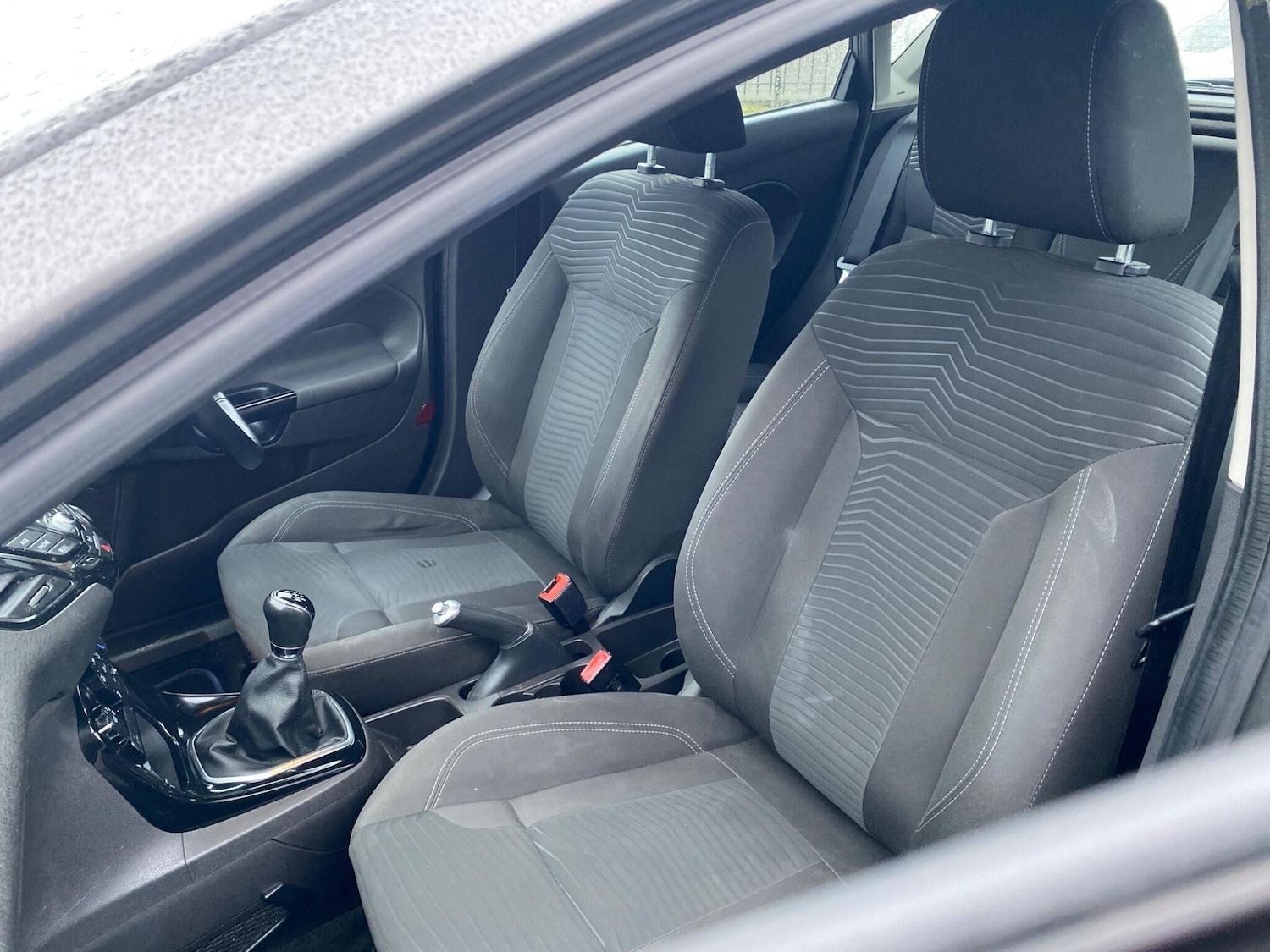 Used Ford Fiesta 2015 for sale - 77040357: Photo 43