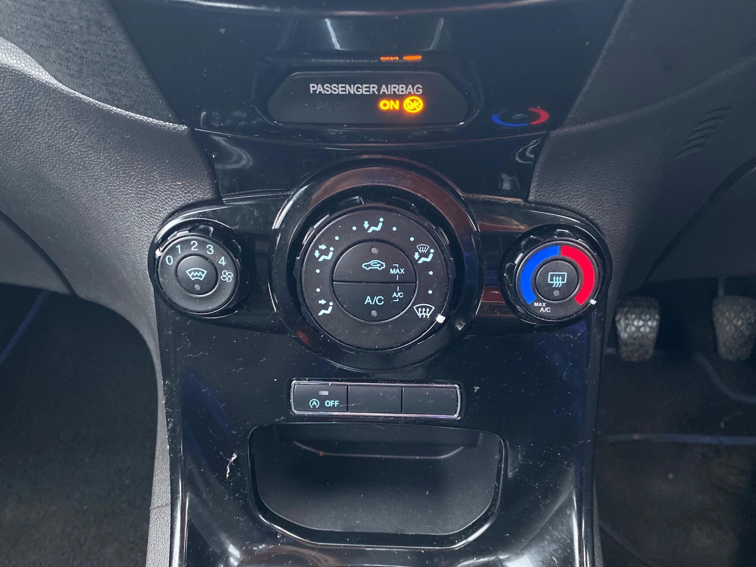 Used Ford Fiesta 2015 for sale - 77040357: Photo 51