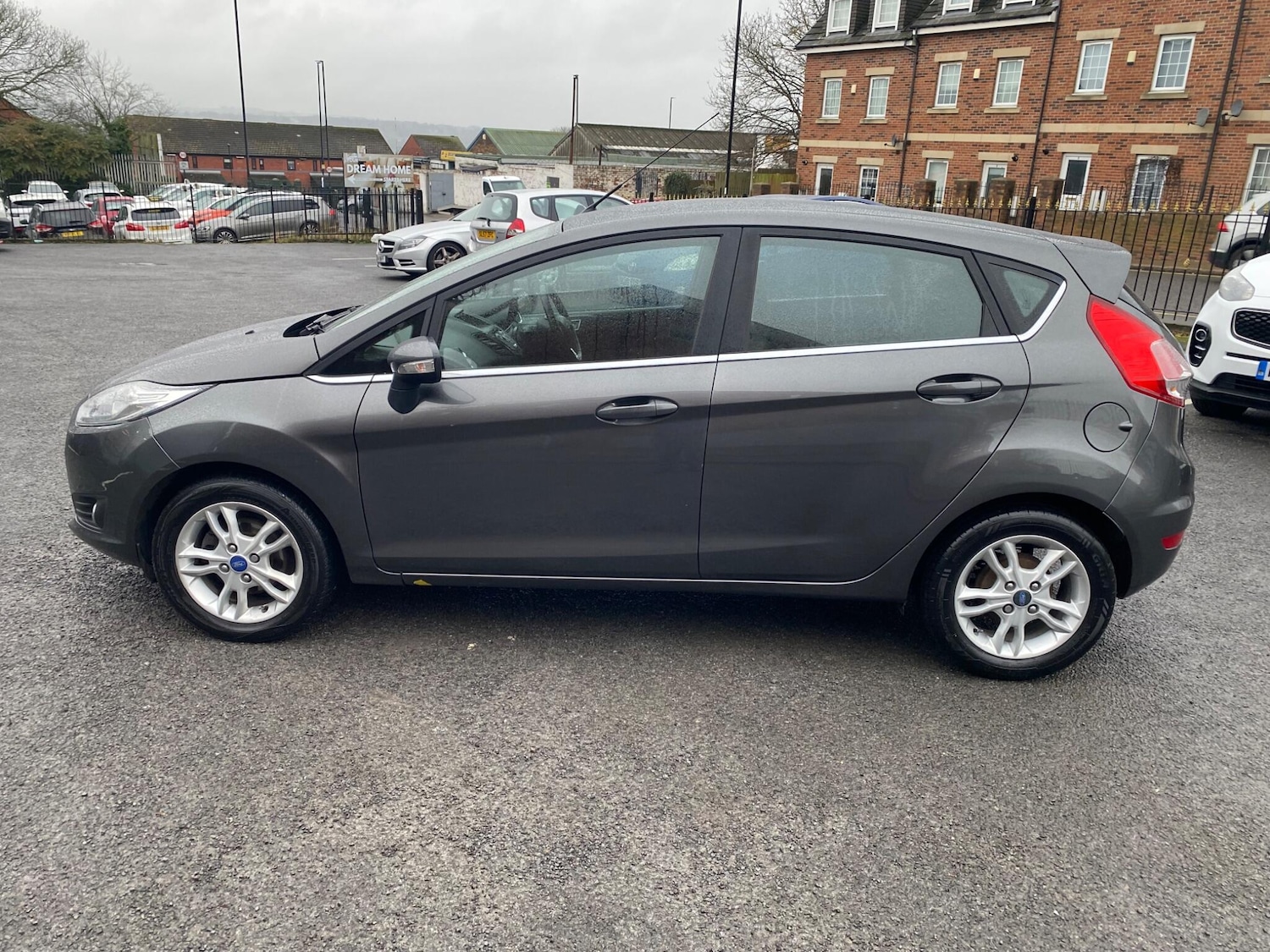 Used Ford Fiesta 2015 for sale - 77040357: Photo 8