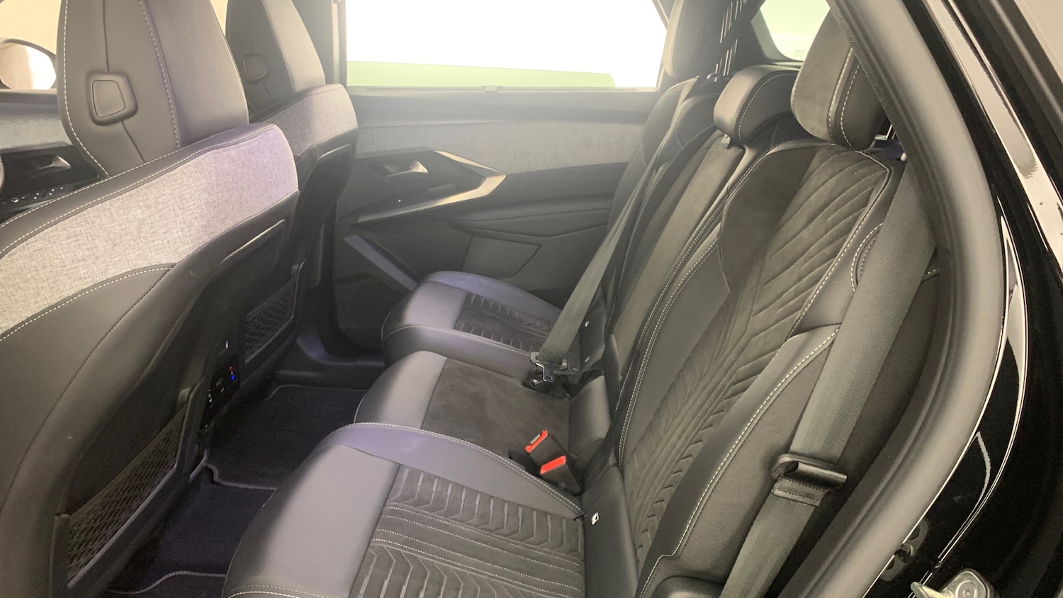 Used Peugeot 5008 2024 for sale - 77724599: Photo 46