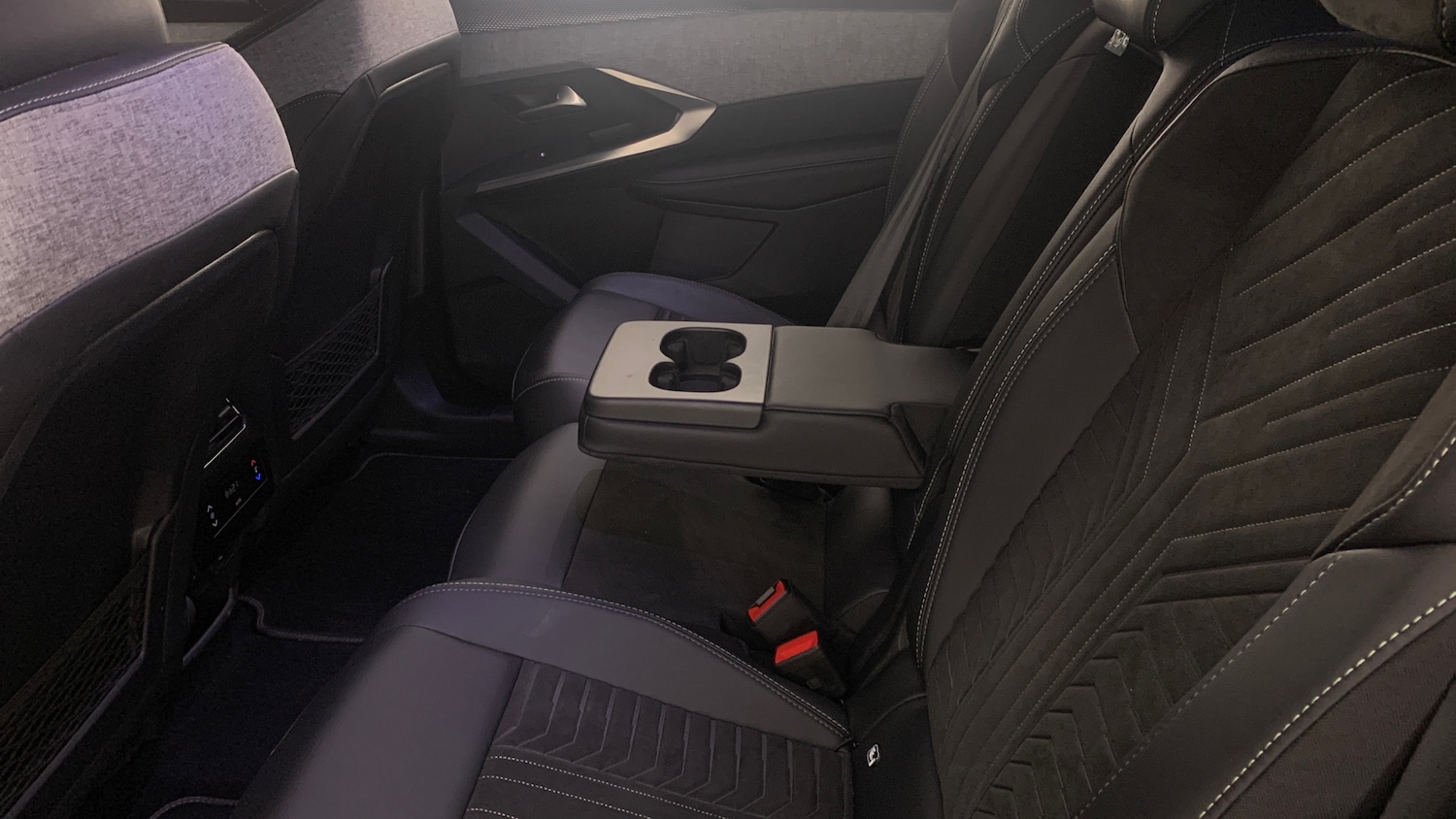 Used Peugeot 5008 2024 for sale - 77724599: Photo 47