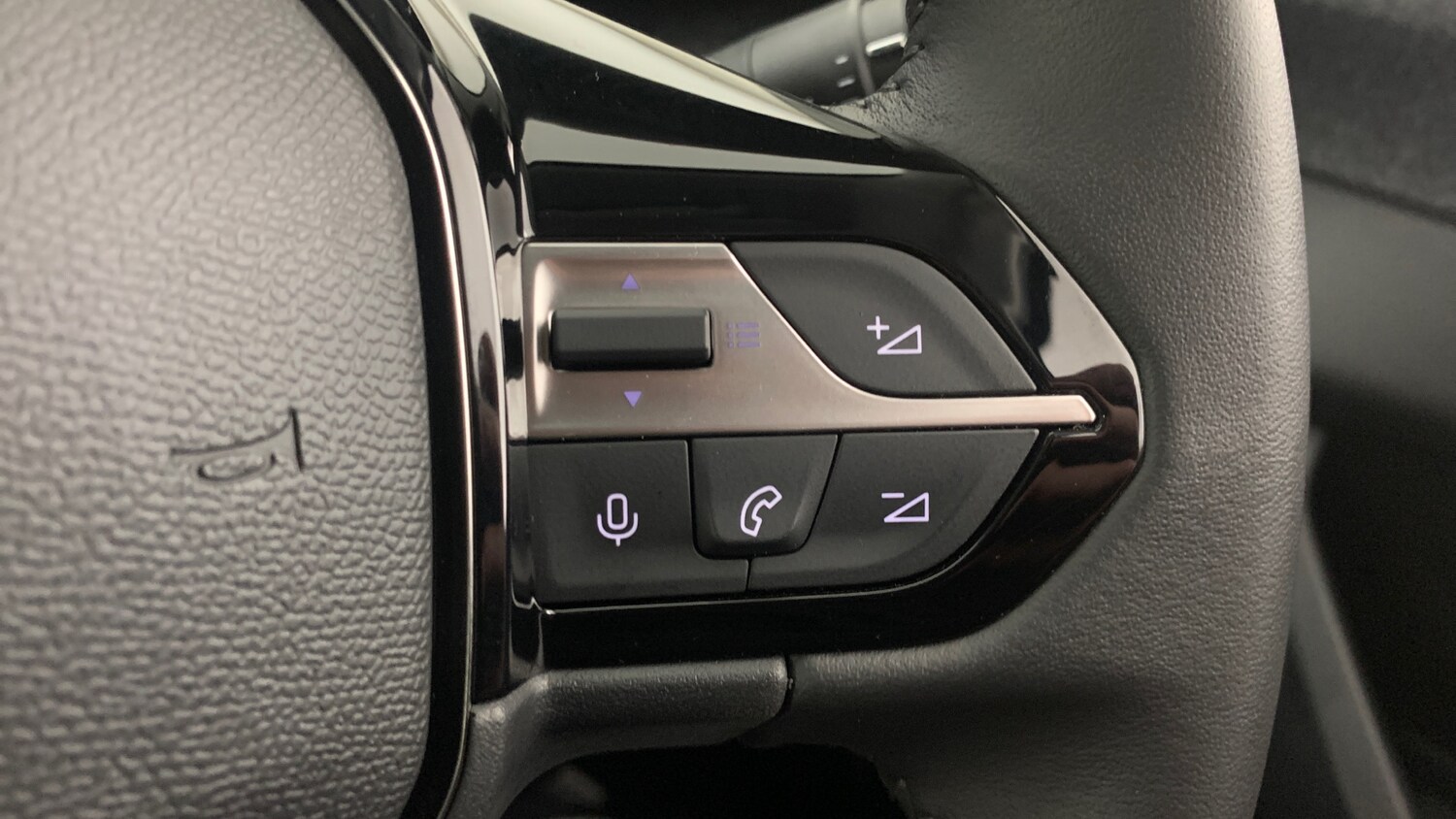 Used Peugeot 408 2024 for sale - 76327697: Photo 18