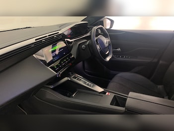 Used Peugeot 308 2024 for sale - 77332454: Photo