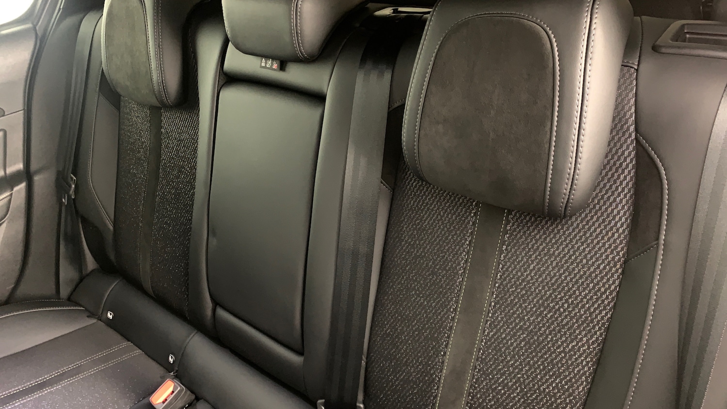 Used Peugeot 308 2024 for sale - 77332454: Photo 9