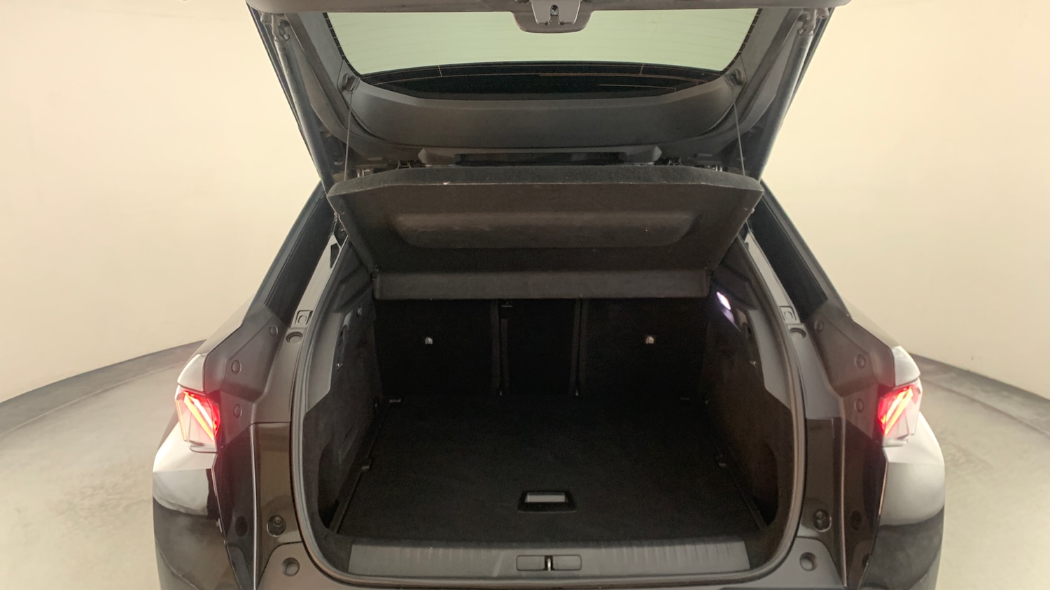 Used Peugeot 3008 2025 for sale - 76966092: Photo 5