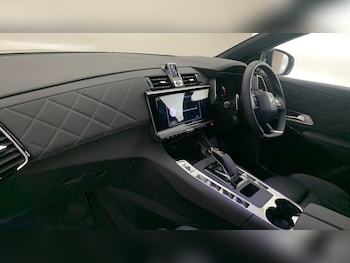 Used DS Automobiles DS 7 2024 for sale - 75811734: Photo