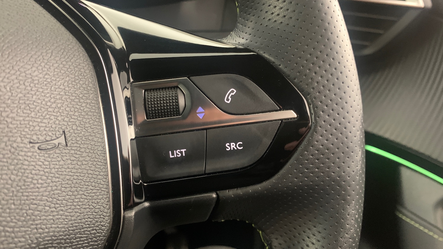 Used Peugeot 2008 2022 for sale - 76574426: Photo 18