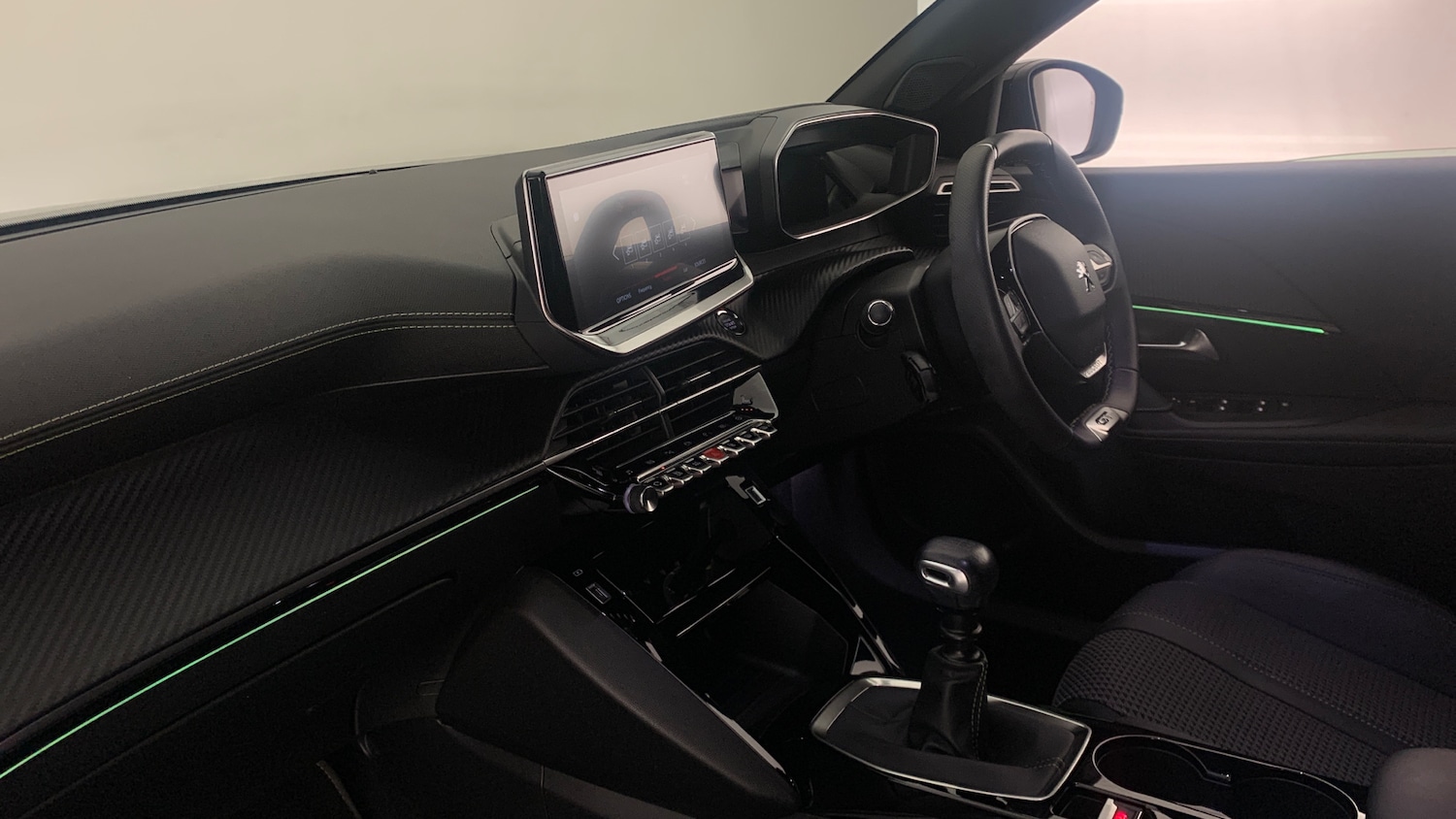 Used Peugeot 2008 2022 for sale - 76574426: Photo 2