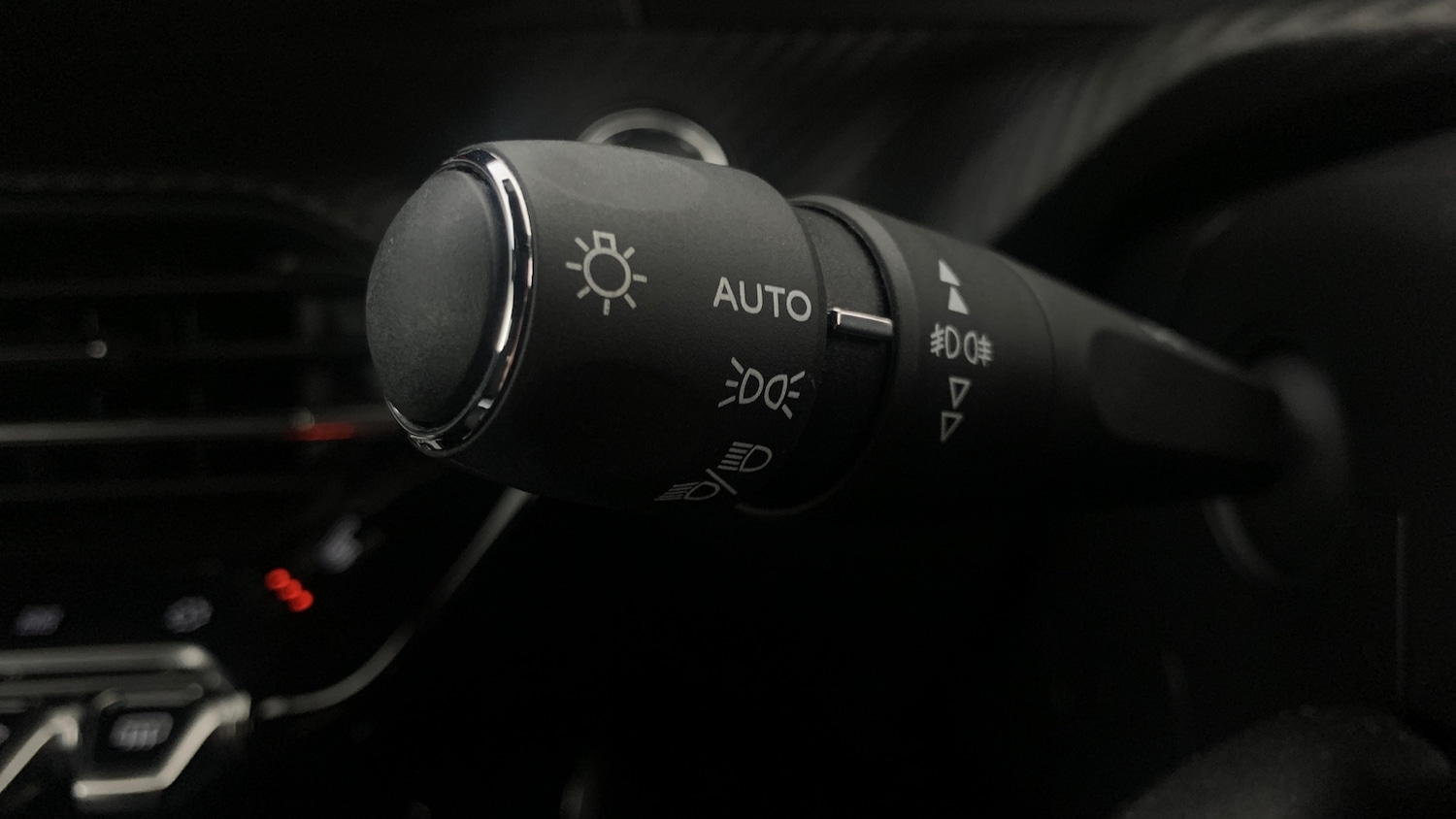 Used Peugeot 2008 2022 for sale - 76574426: Photo 36