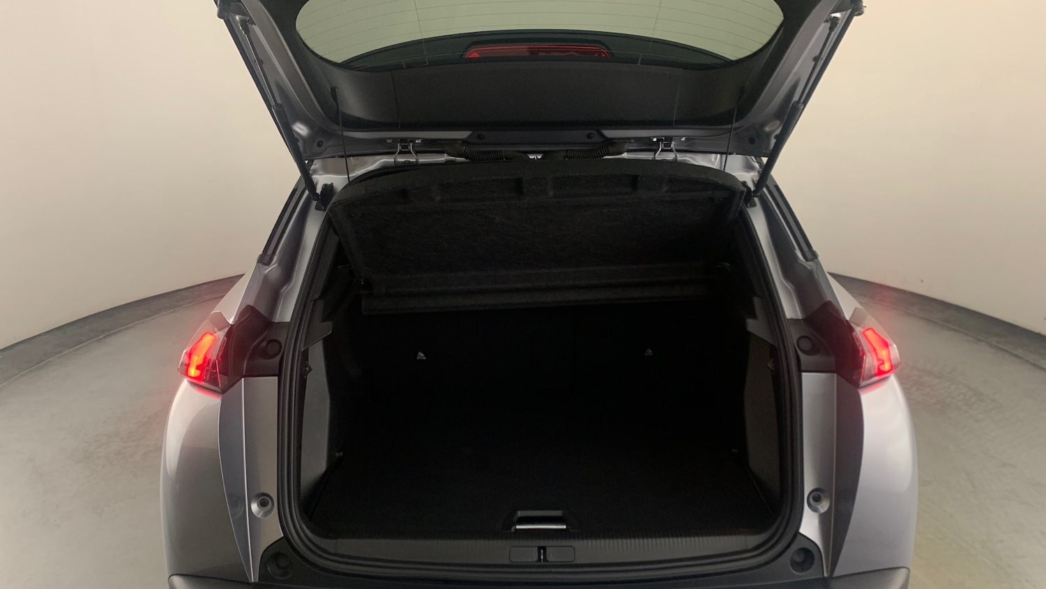 Used Peugeot 2008 2022 for sale - 76574426: Photo 5